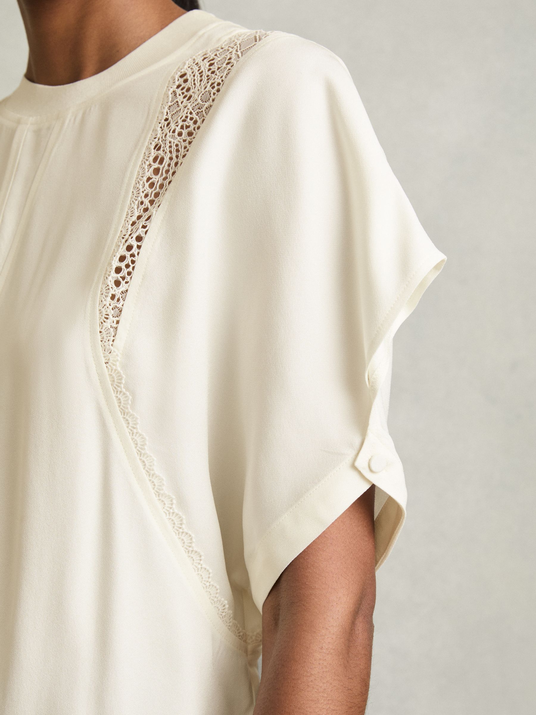 Lace-Insert T-Shirt in Cream - Image 4 of 6