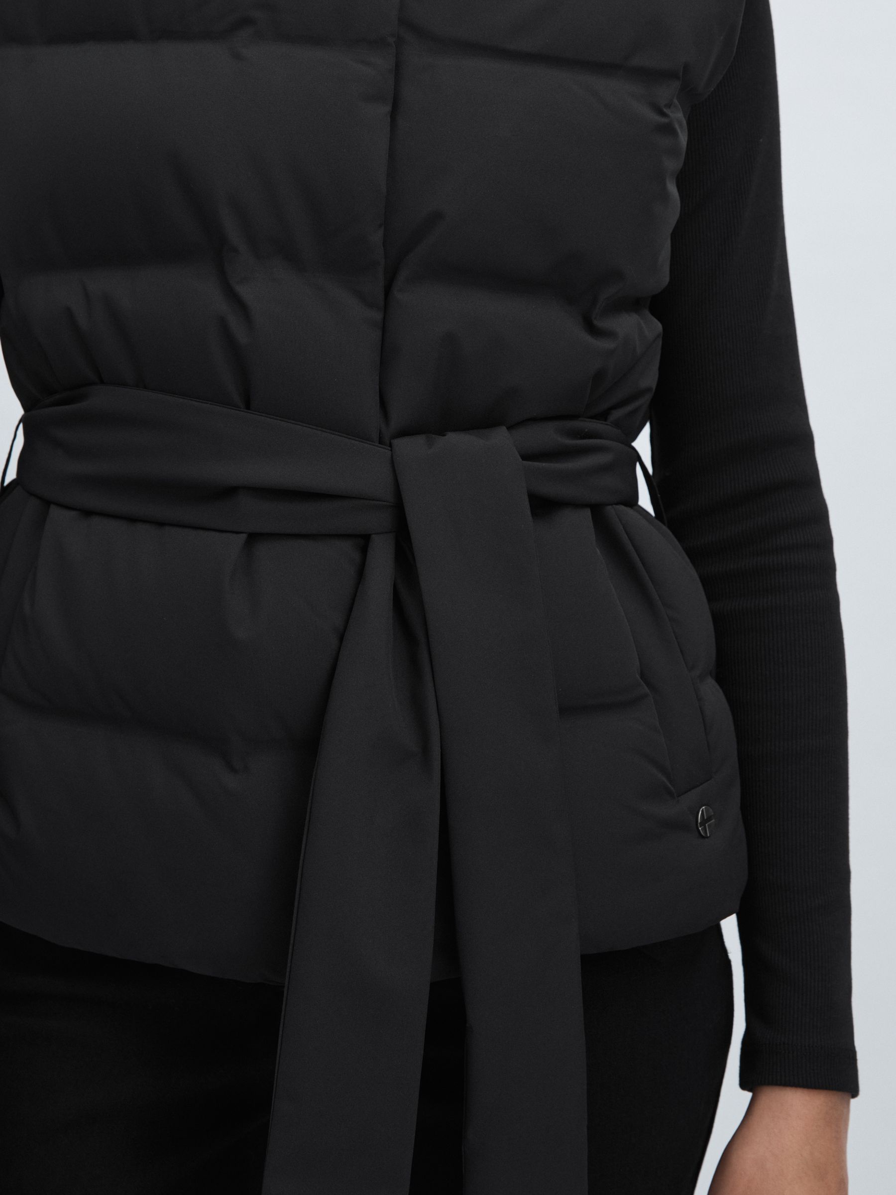 Scandinavian Edition Padded Gilet in Black - Image 3 of 6