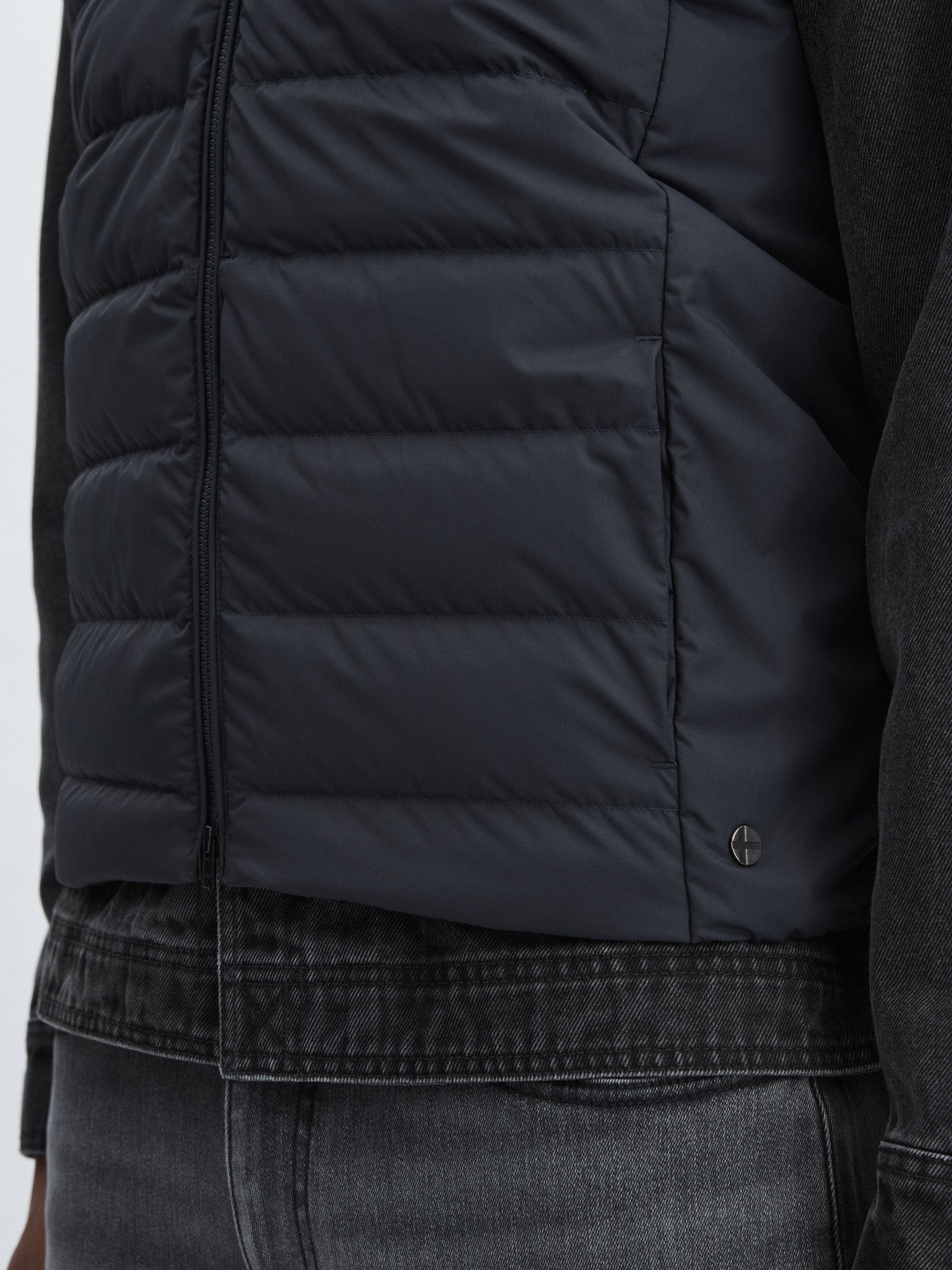 Scandinavian Edition Padded Down Gilet in Dark Blue - Image 4 of 7