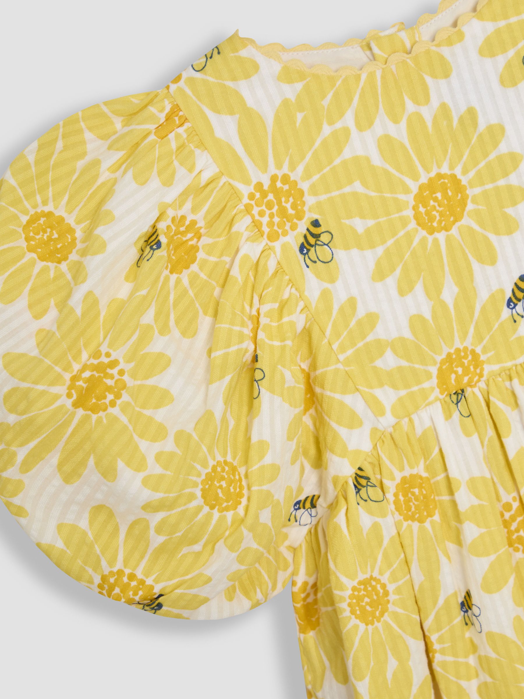 Yellow Sunflower Print Seersucker Puff Sleeve Dress - Image 3 of 3