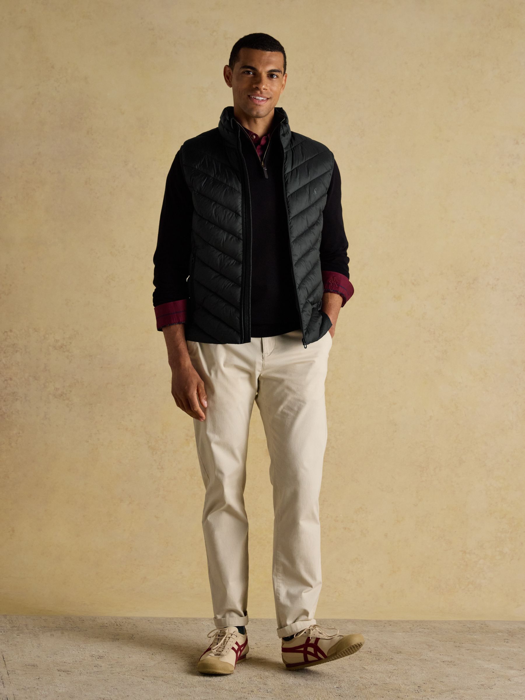 Garrett Black Showerproof Padded Gilet - Image 3 of 10