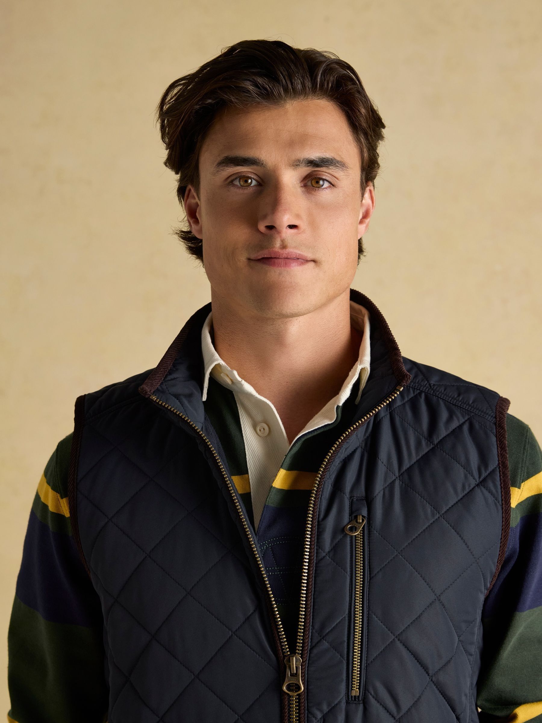 Maynard Navy Diamond Quilted Gilet - Image 11 of 12