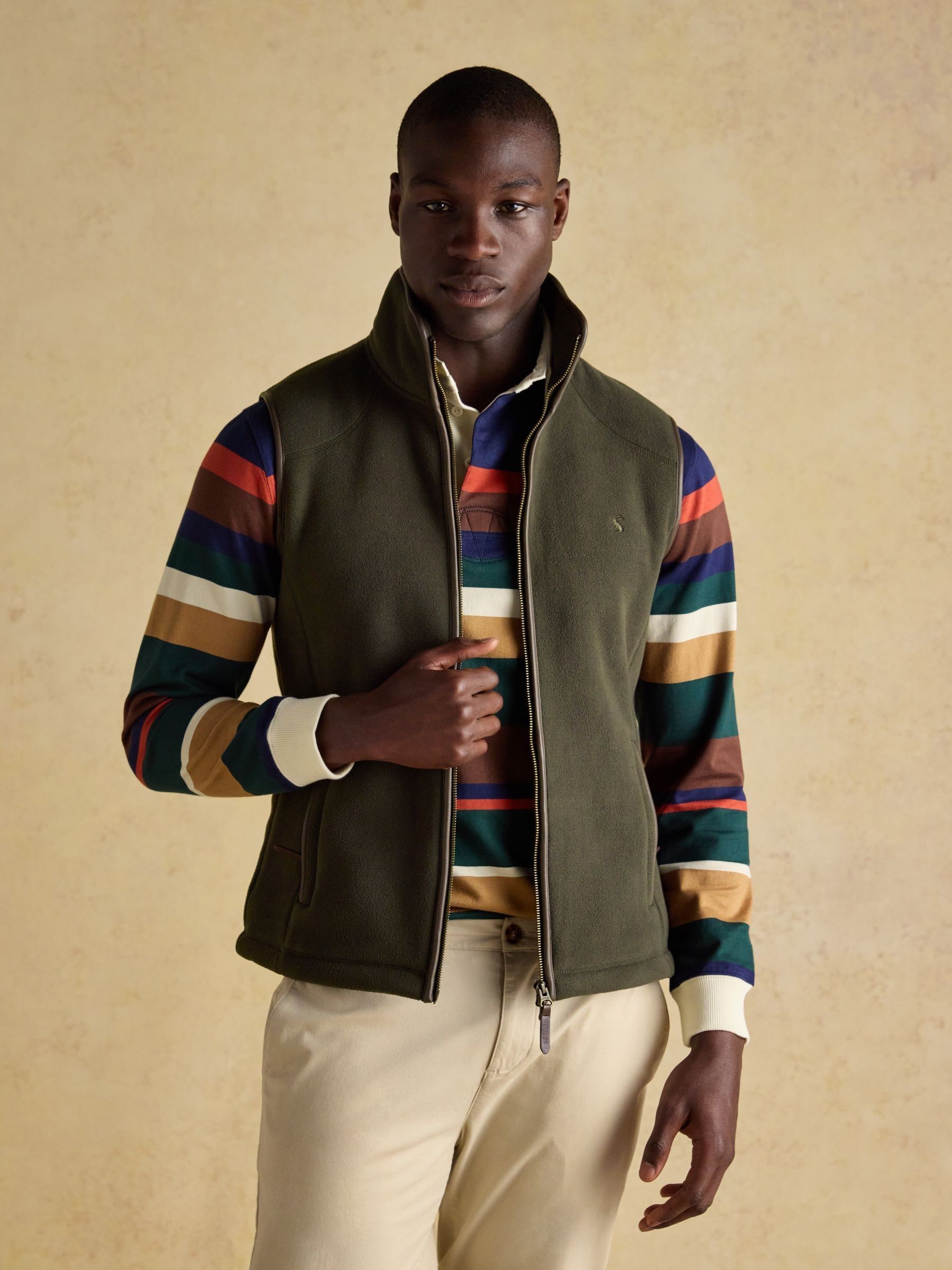 Heritage Fleece Green Gilet - Image 5 of 10