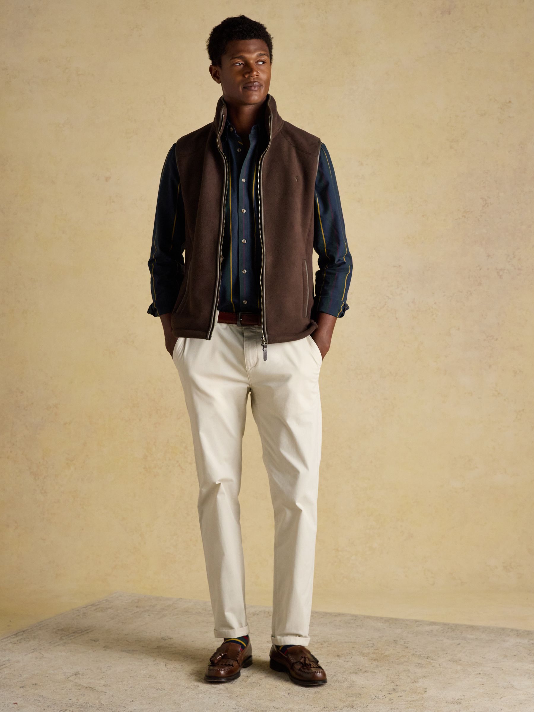 Heritage Fleece Brown Gilet - Image 6 of 15