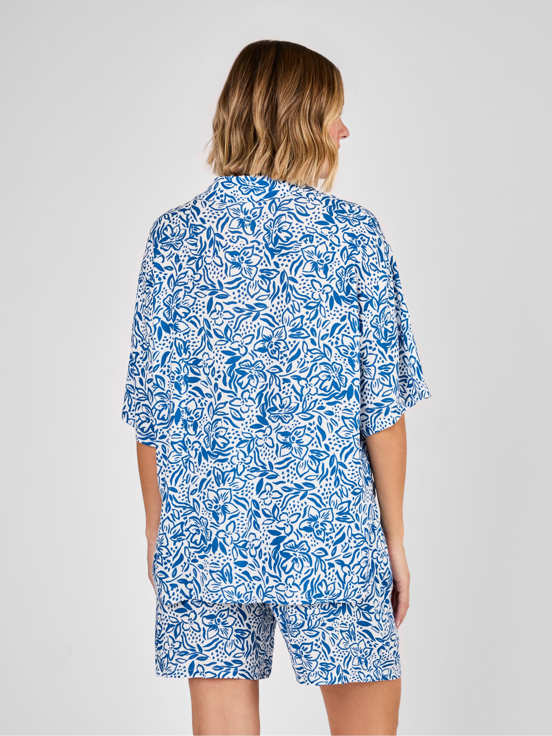 Cream Maternity Floral Patterned Shirt - Image 3 of 4