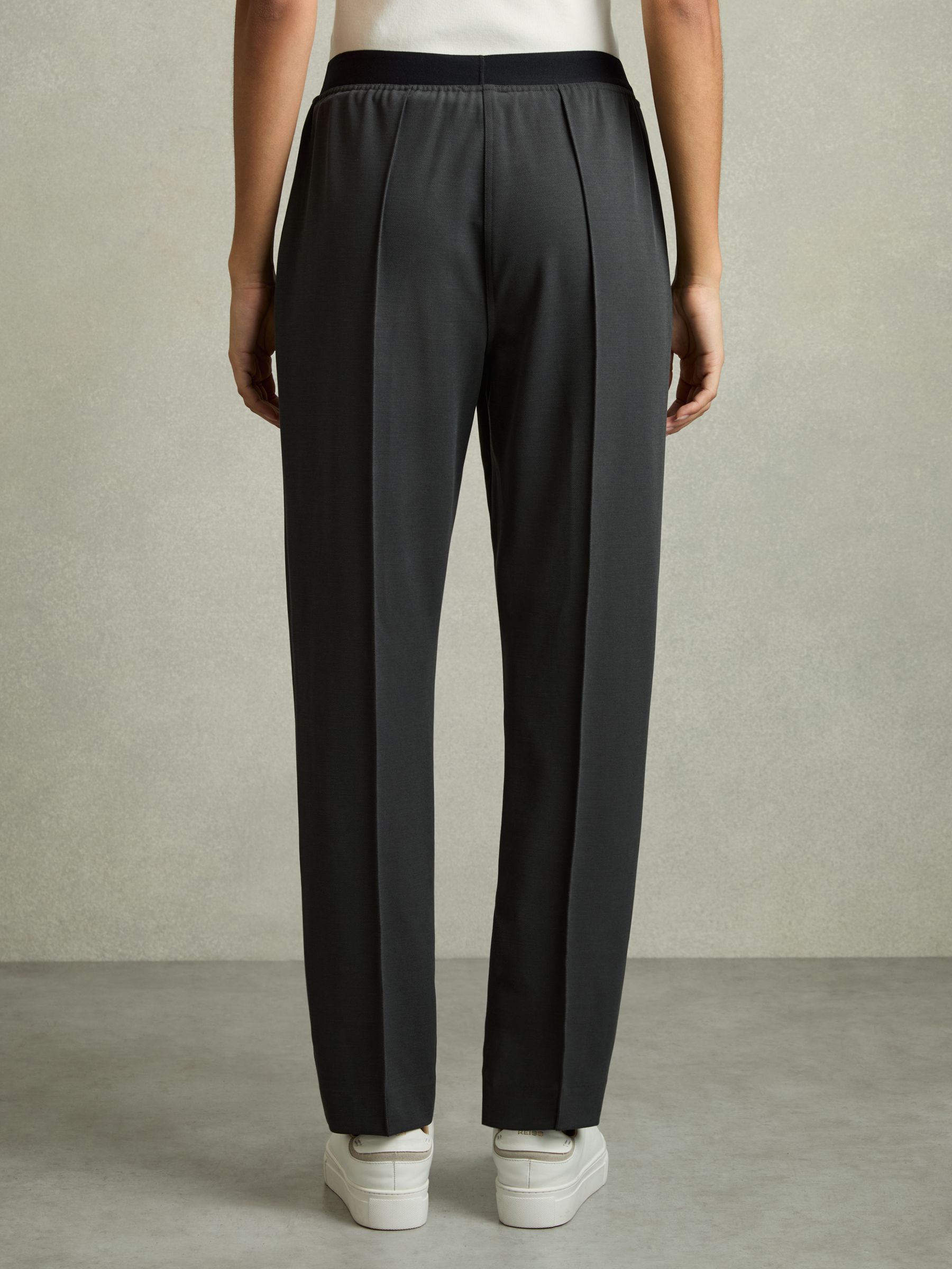 Elasticated-Waistband Tapered Trousers in Charcoal Grey - image 4