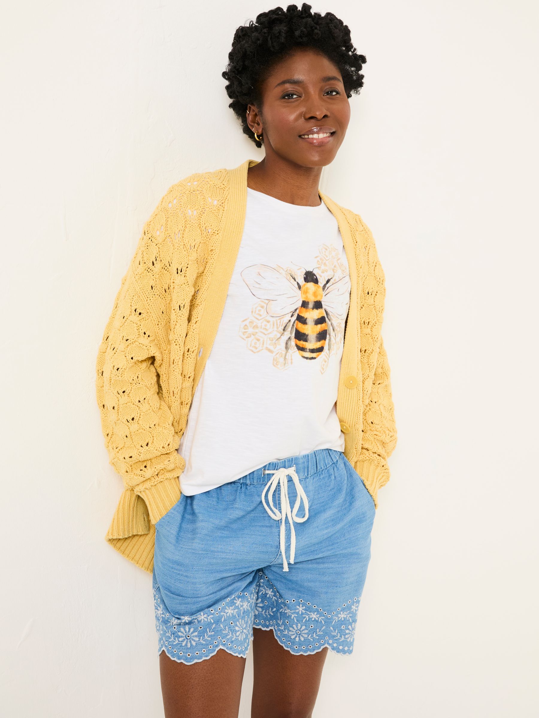 Ivy White Beeble Graphic T-Shirt - Image 3 of 7