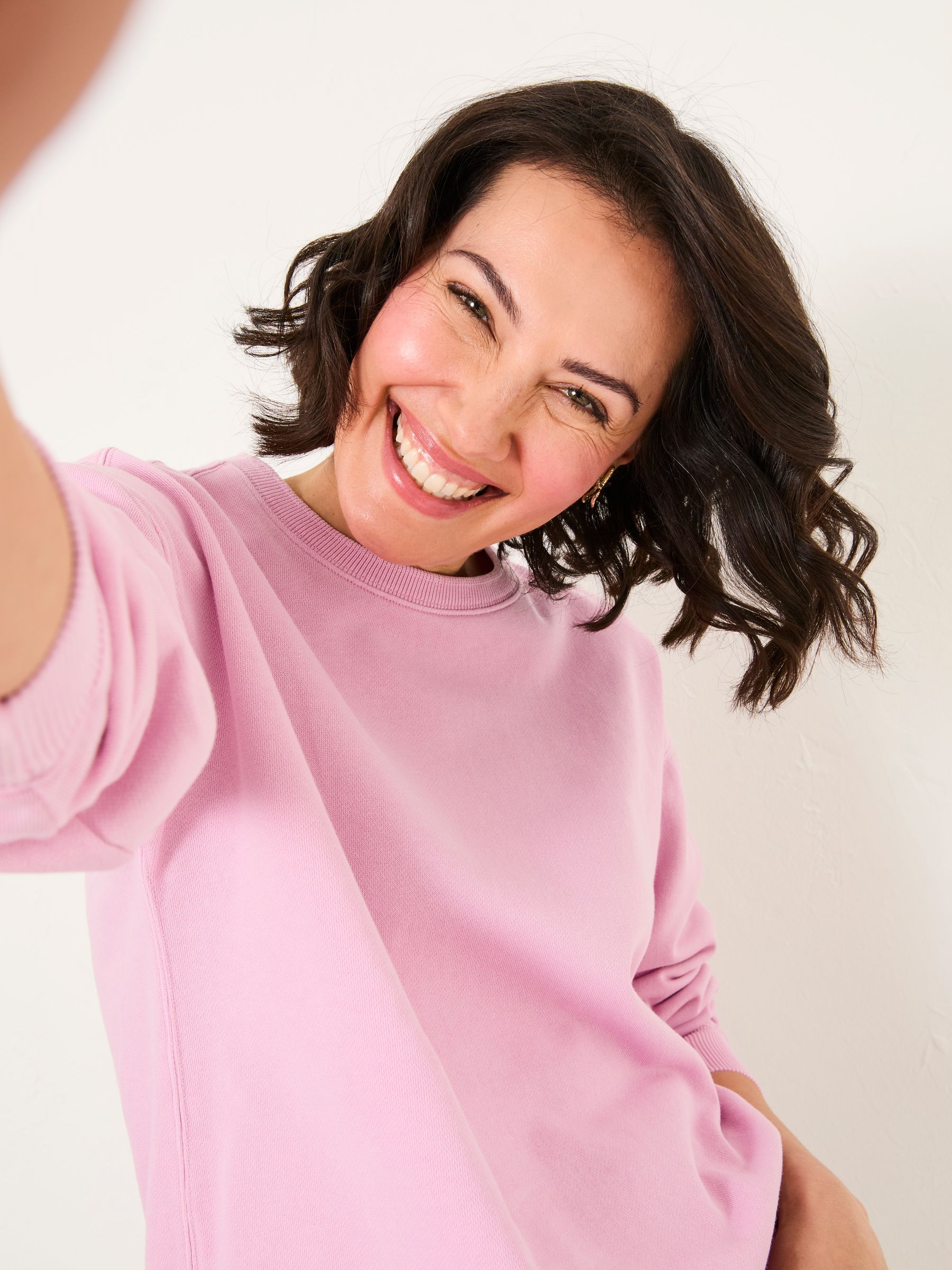 Georgia Light Pink Crew Sweatshirt - Image 3 of 5