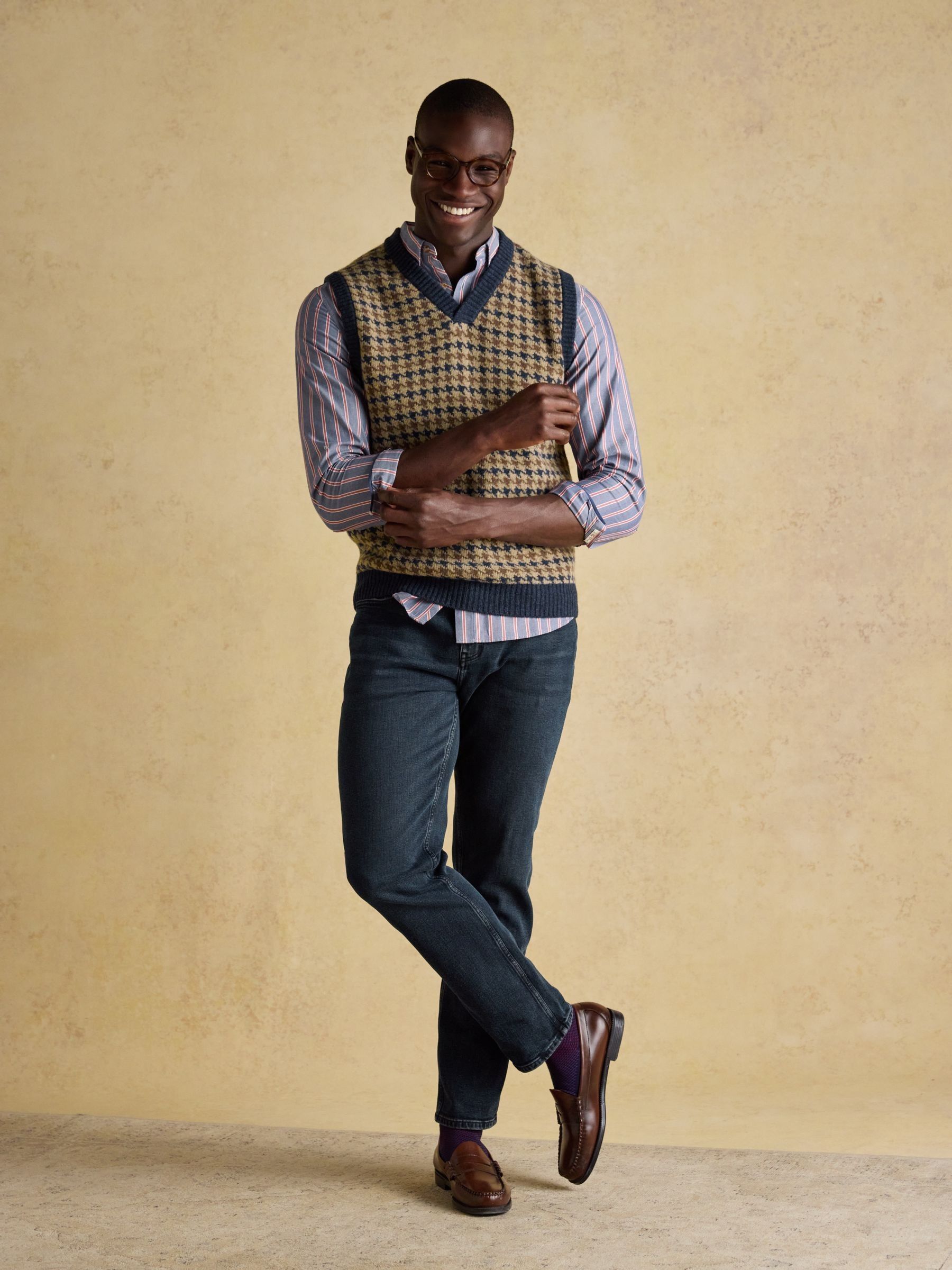 Ferguson Wool-Rich Oatmeal Houndstooth Vest - Image 3 of 12