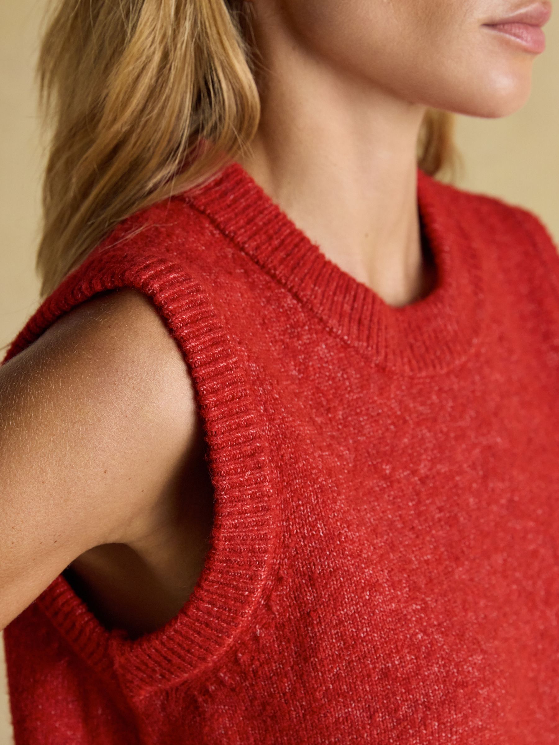 Holly Red Knitted Crew Neck Vest - Image 9 of 11