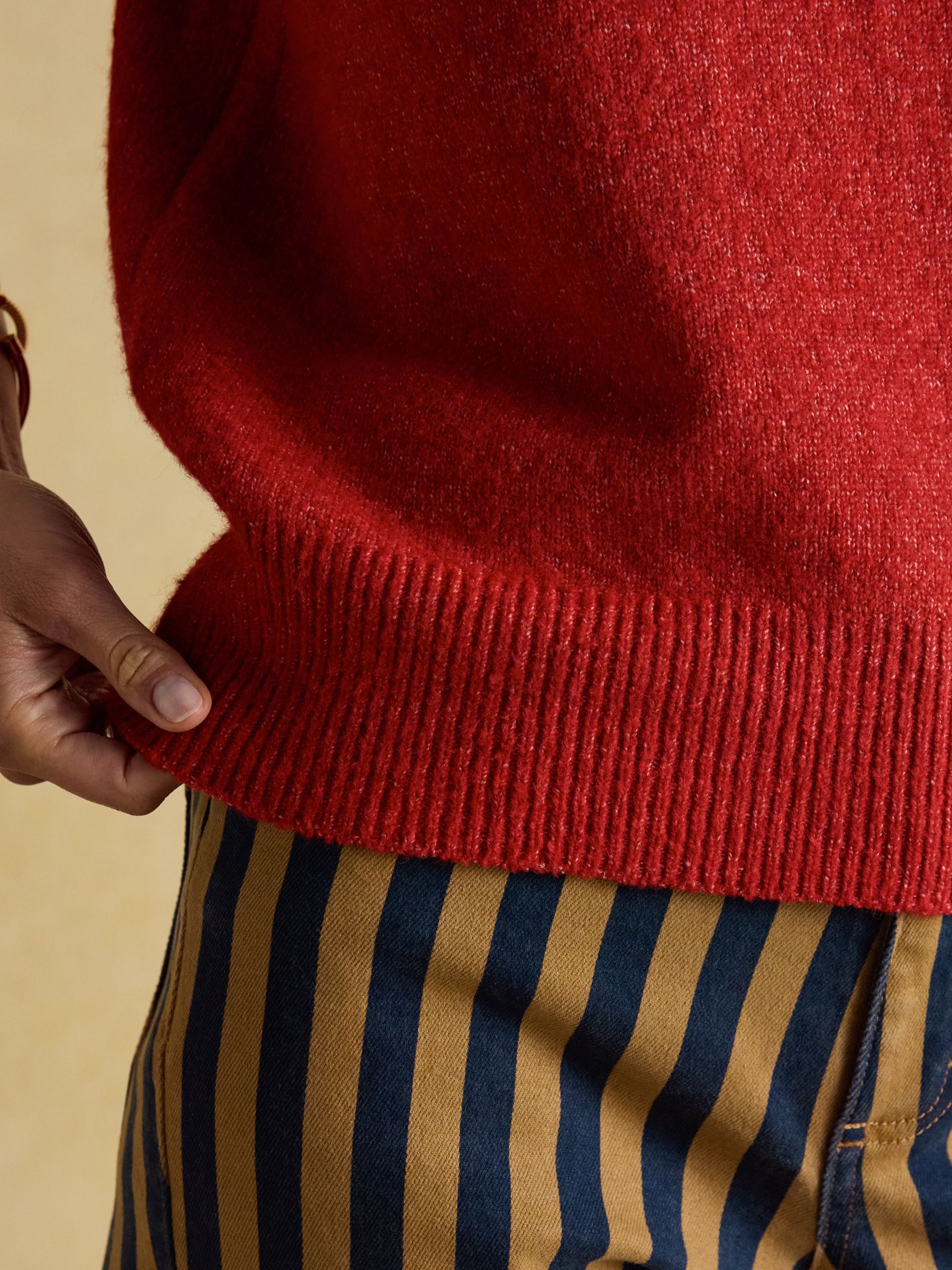 Holly Red Knitted Crew Neck Vest - Image 10 of 11