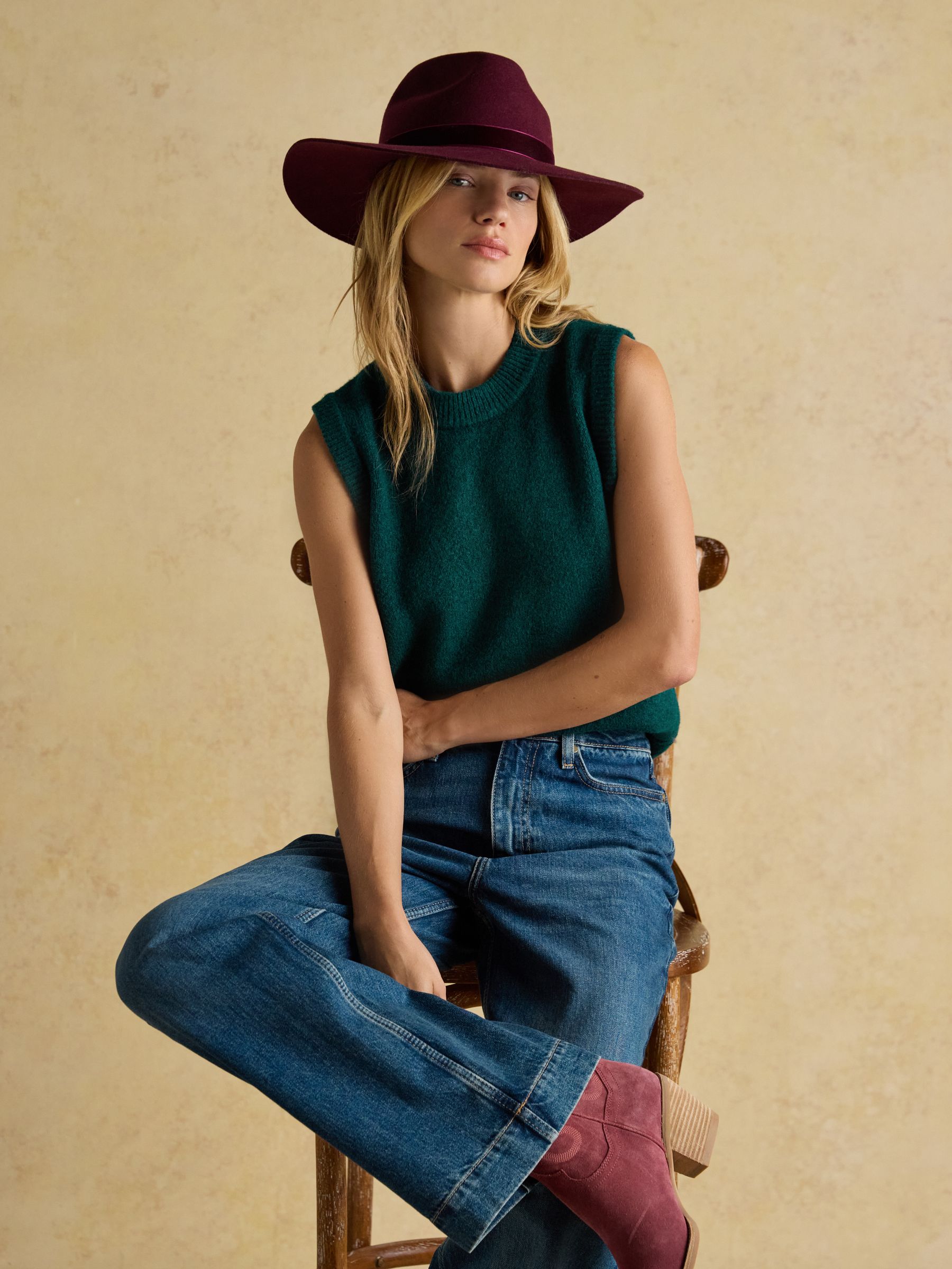 Holly Dark Green Knitted Crew Neck Vest - Image 6 of 9