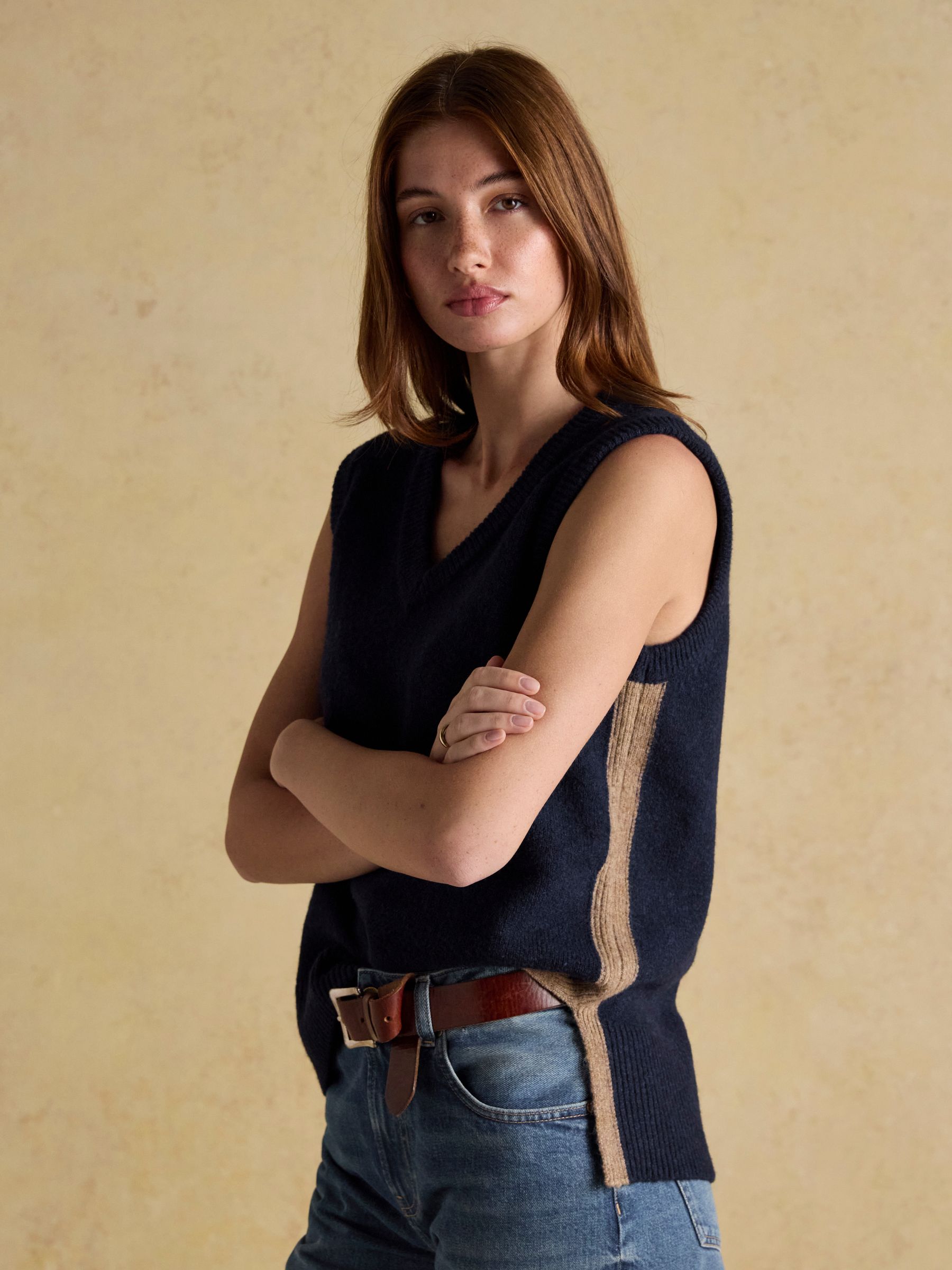 Holly Navy V-Neck Longline Knitted Vest - Image 6 of 7
