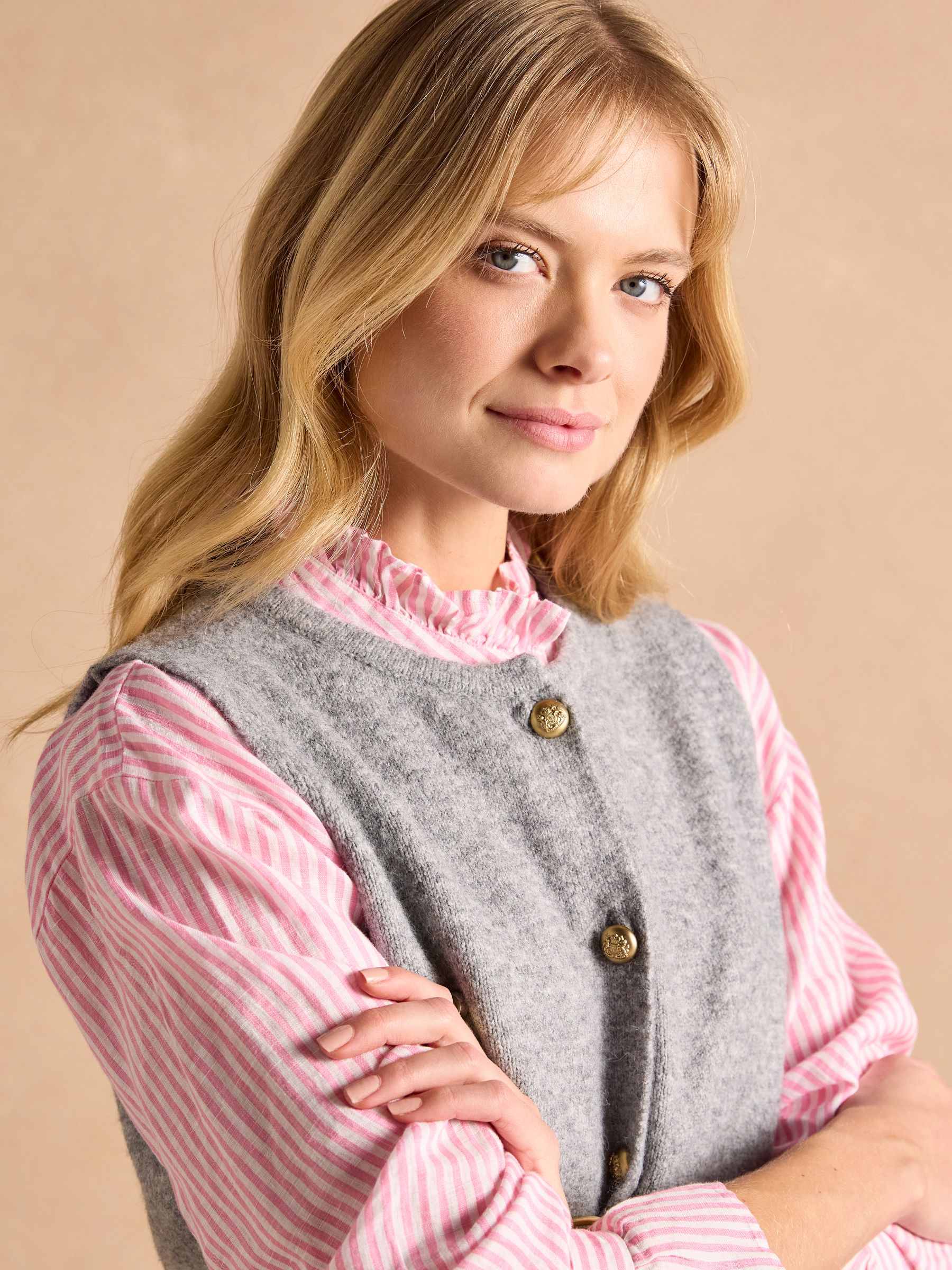Holly Grey Button Through Knitted Vest - Image 5 of 8