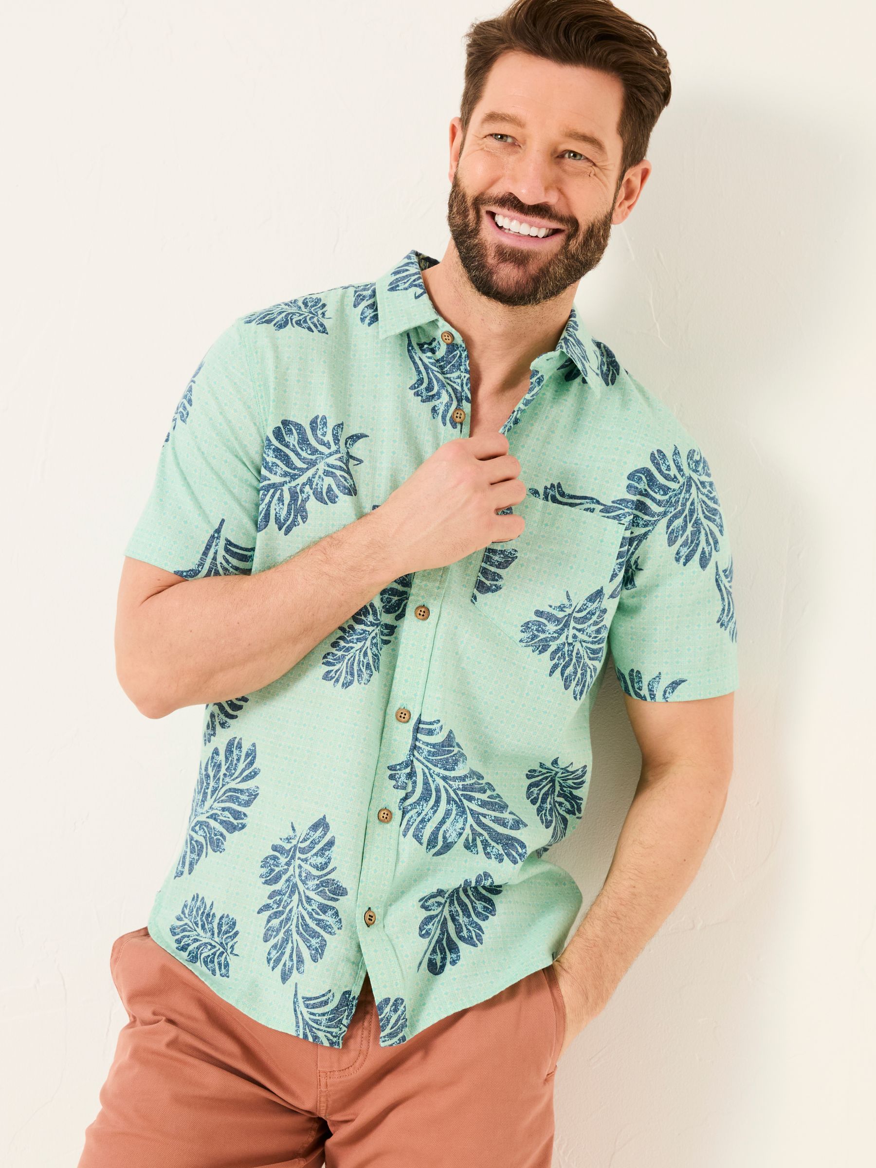 Mint Green Short Sleeve Banana Leaf Print 100% Cotton Shirt - Image 3 of 8