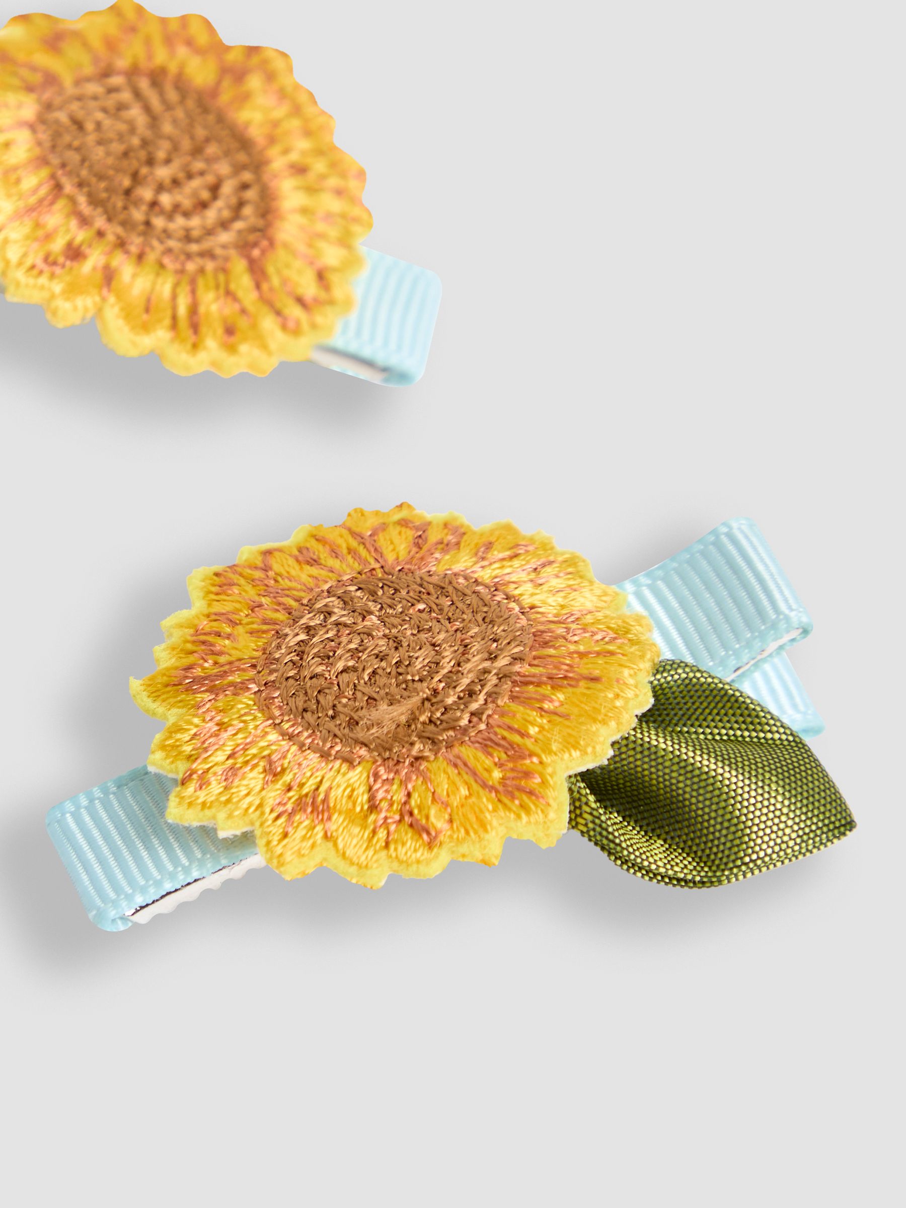 Yellow 2-Pack Crochet Clips - Image 4 of 4