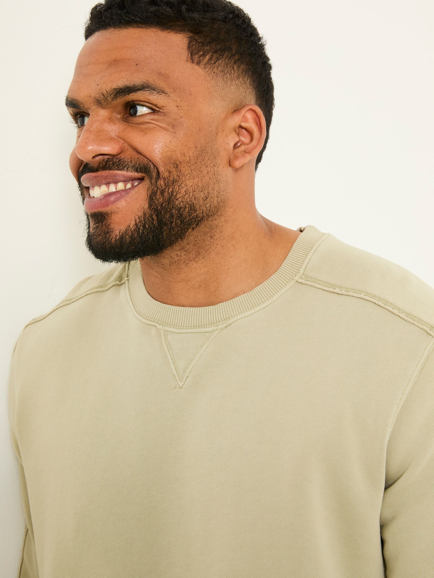 Otterton Sage Green Crew Neck Sweatshirt - Image 6 of 7