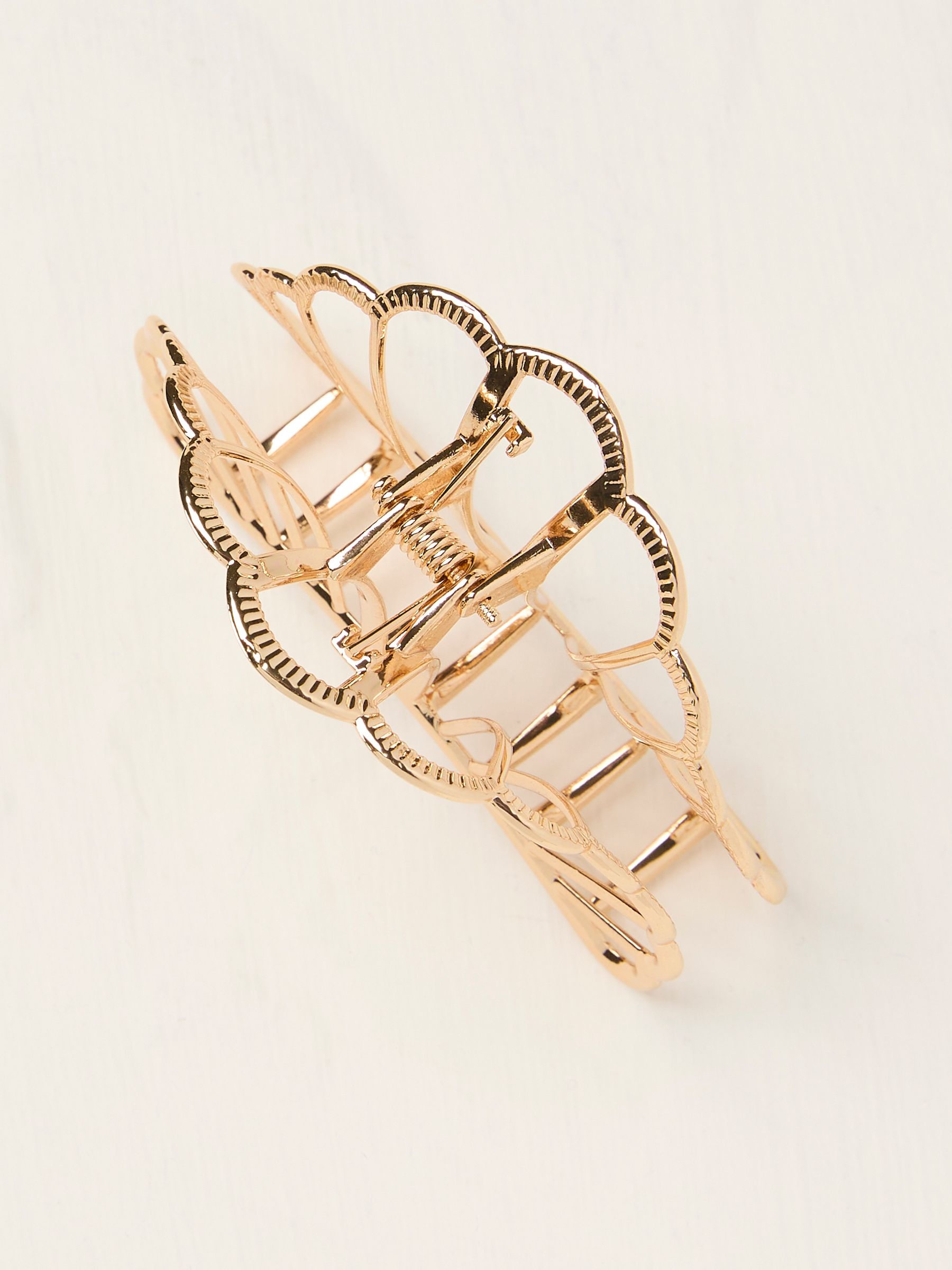 Gold Tone Shell Claw Clip - Image 2 of 2