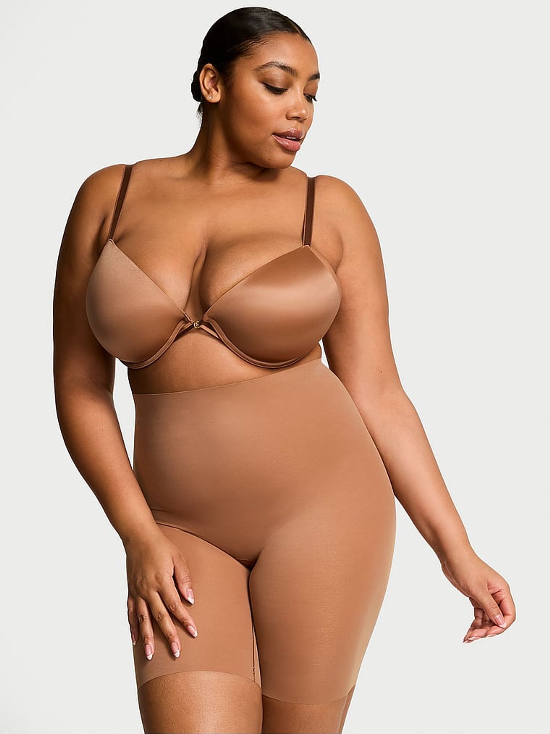 Caramel Nude Mid Thigh Shaping SheerSmoothing™ Knickers - Image 1 of 3