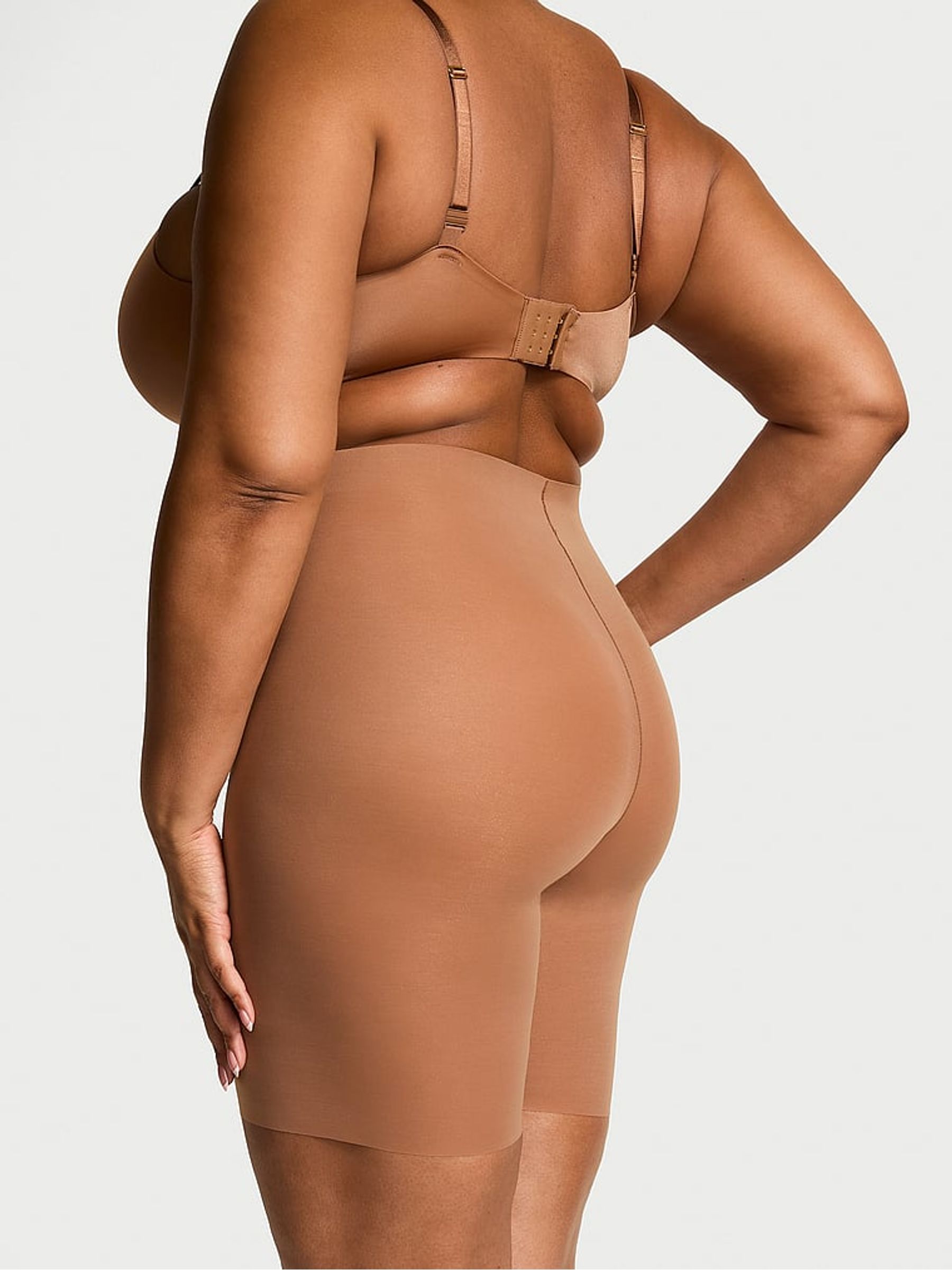 Caramel Nude Mid Thigh Shaping SheerSmoothing™ Knickers - Image 2 of 3