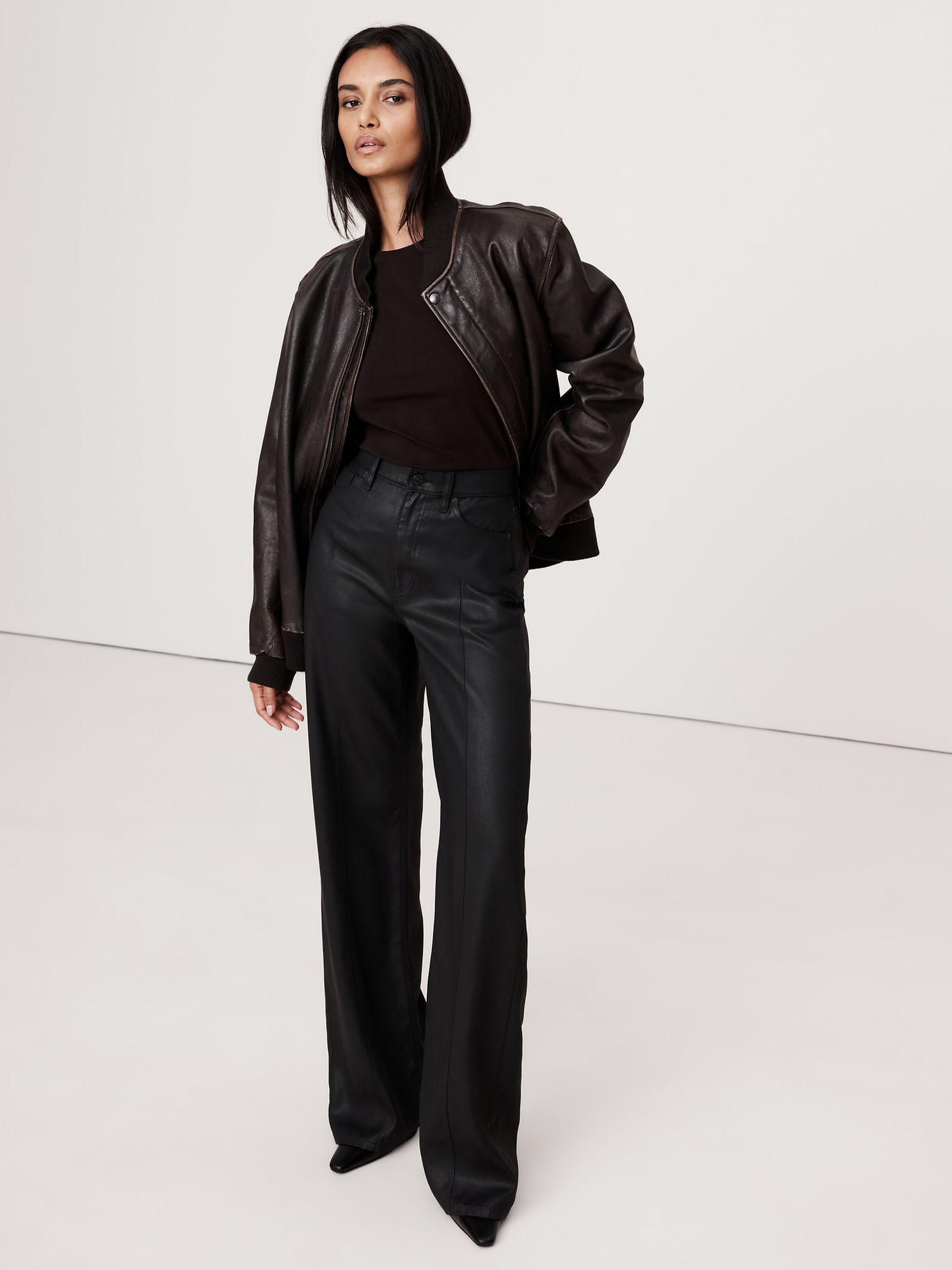 Banana Republic Brown Refined Crew Neck Long Sleeve T-Shirt - Image 3 of 3