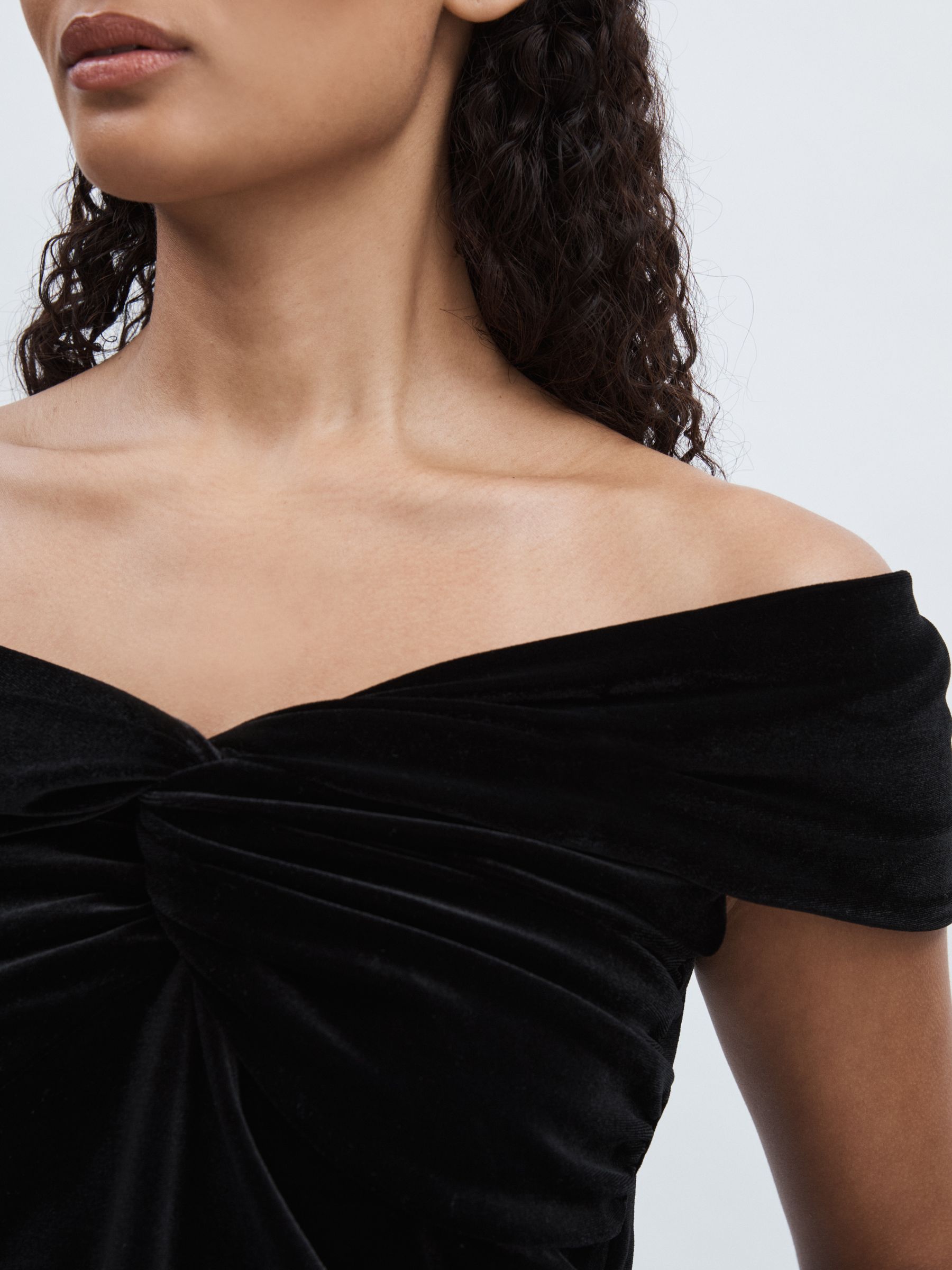 Off-Shoulder Velvet Top in Black - Image 4 of 5