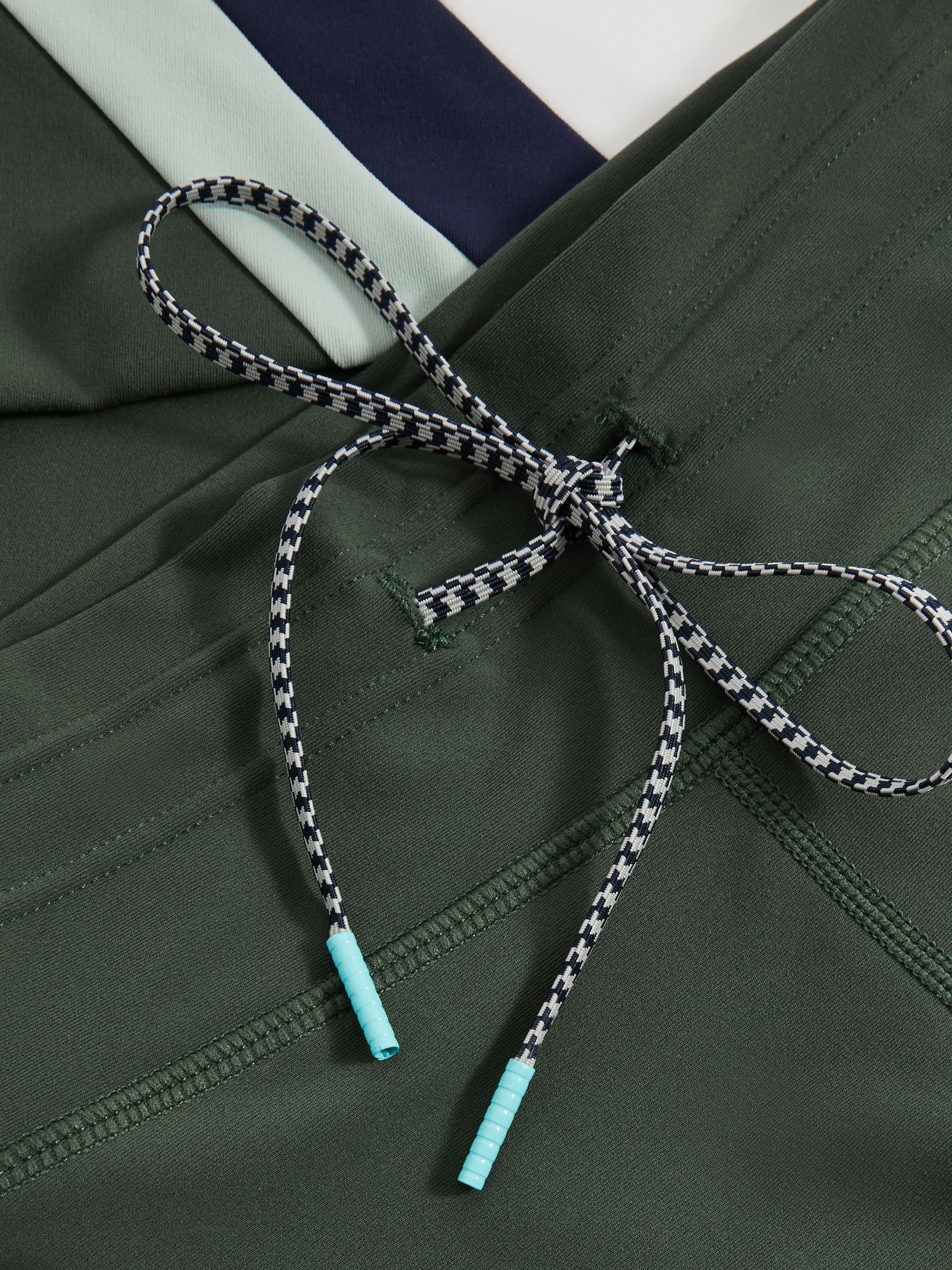 The Upside Drawstring Colour-Block Leggings in Green - Image 6 of 6