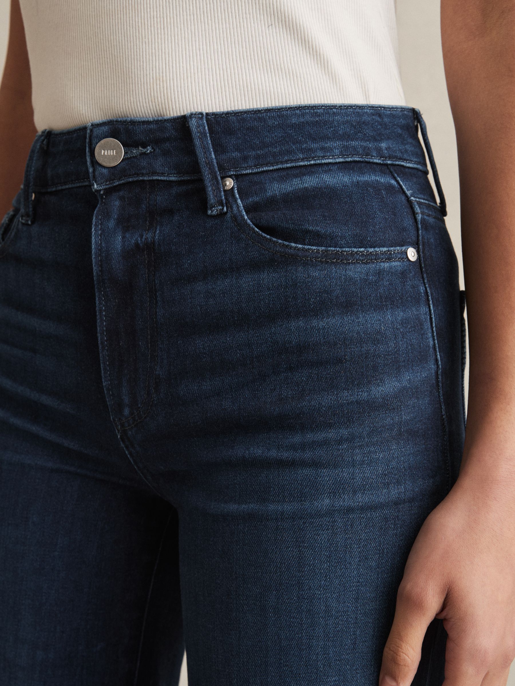 Paige 32” Wide-Leg Jeans in Navy Blue - Image 4 of 7