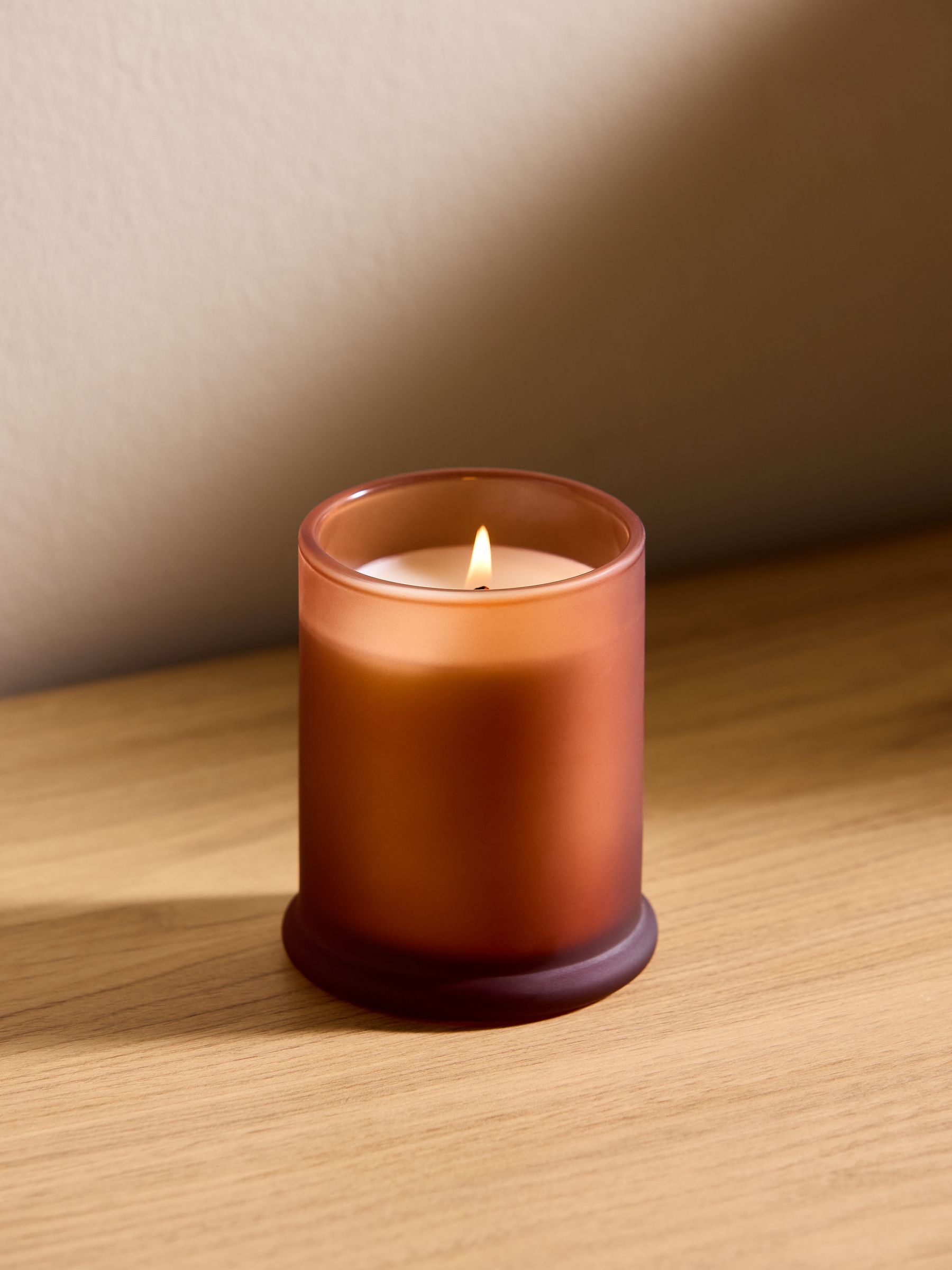 Fragranced Candle in Vetiver and Cedarwood - Image 2 of 5