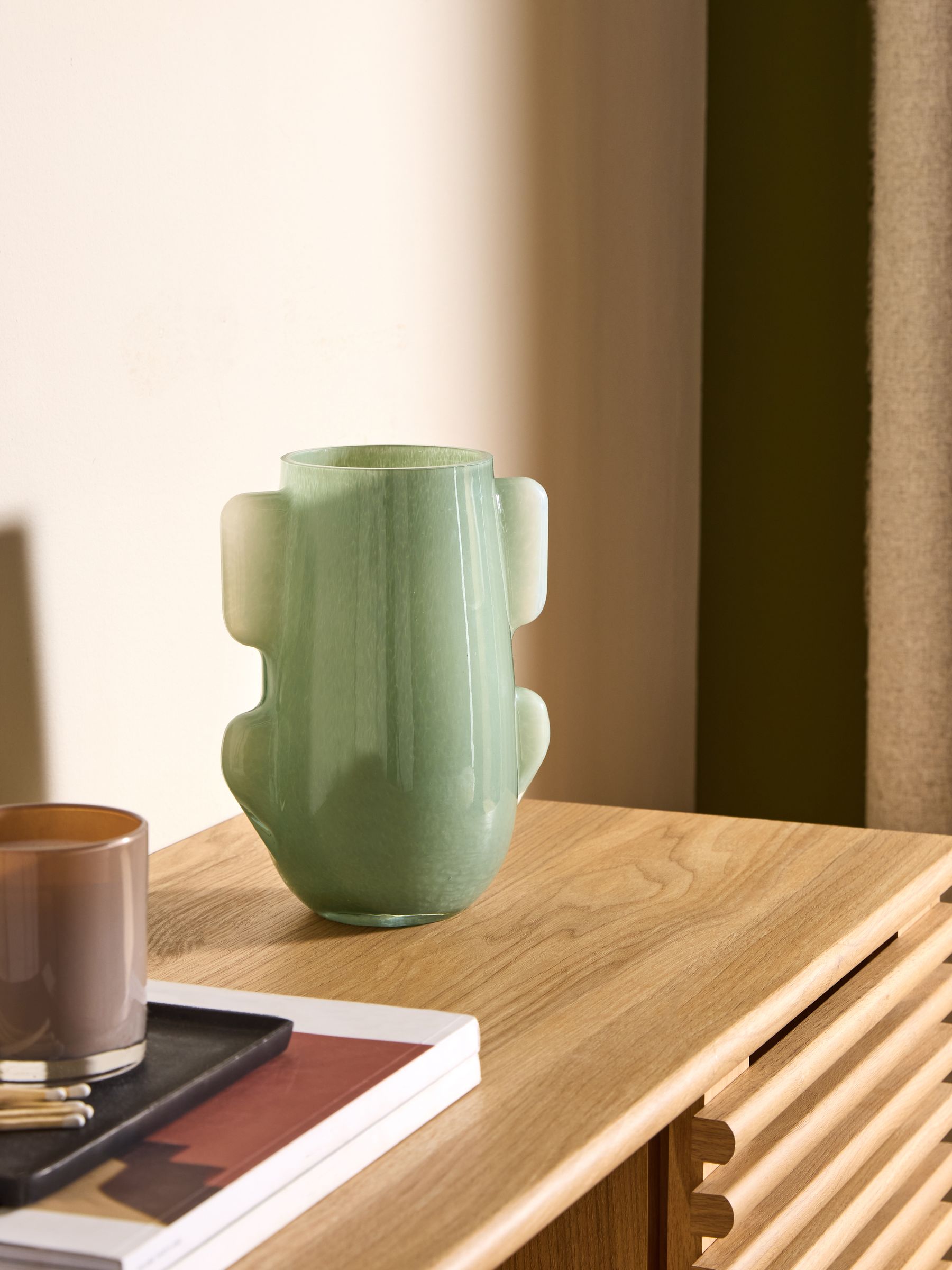 Mira Glass Vase in Green - Image 2 of 4