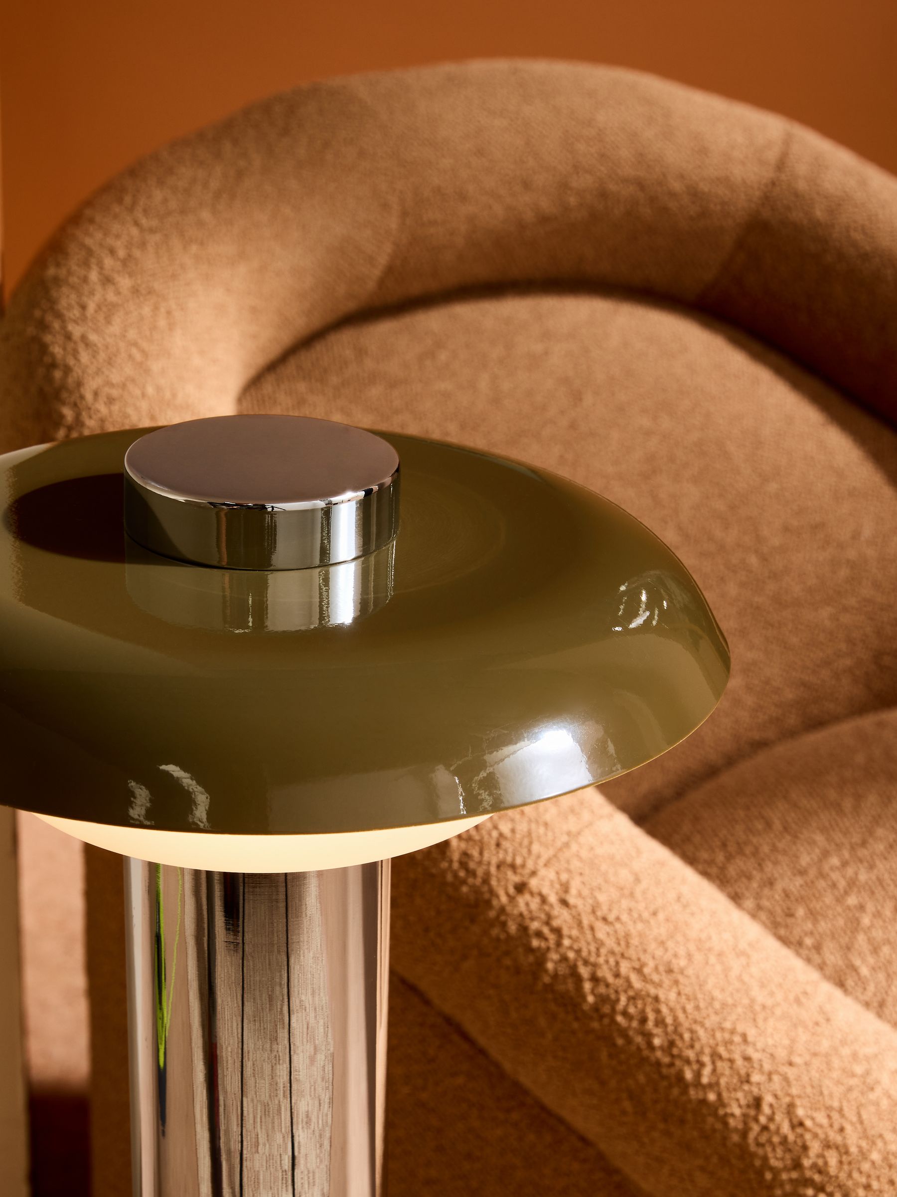 Eero Table Lamp in Chrome - Image 2 of 5