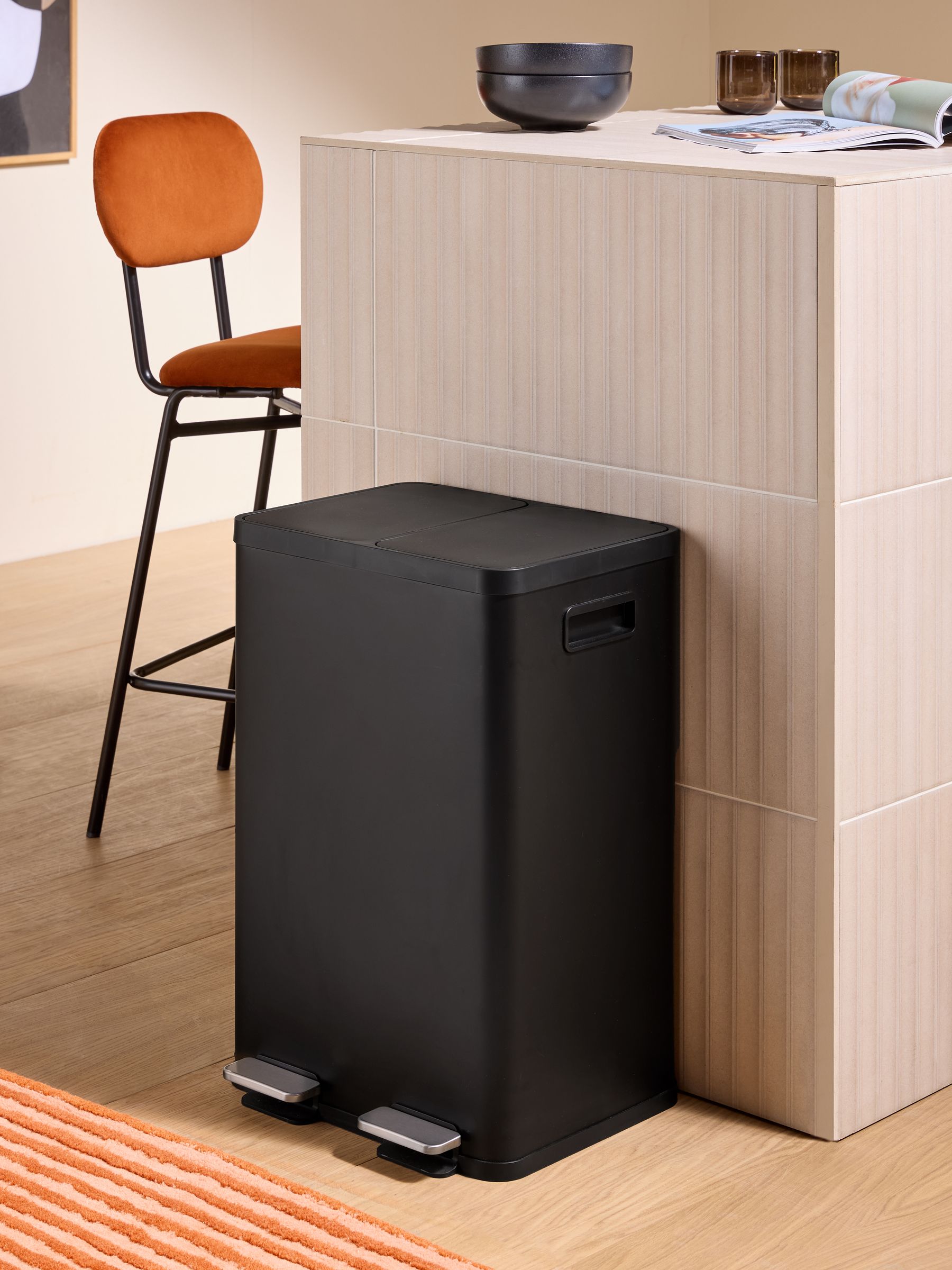 Malik 40 Litre Soft Close Pedal Bin in Black - Image 1 of 4