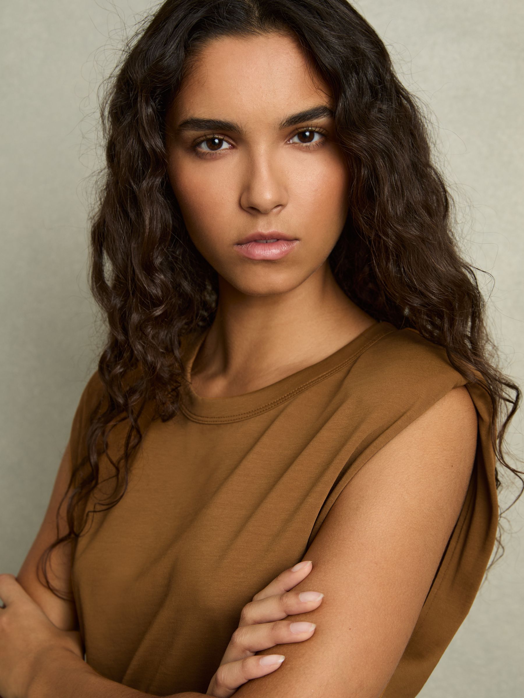 Shoulder-Pad Ruched Jersey Top in Ochre - Image 6 of 7