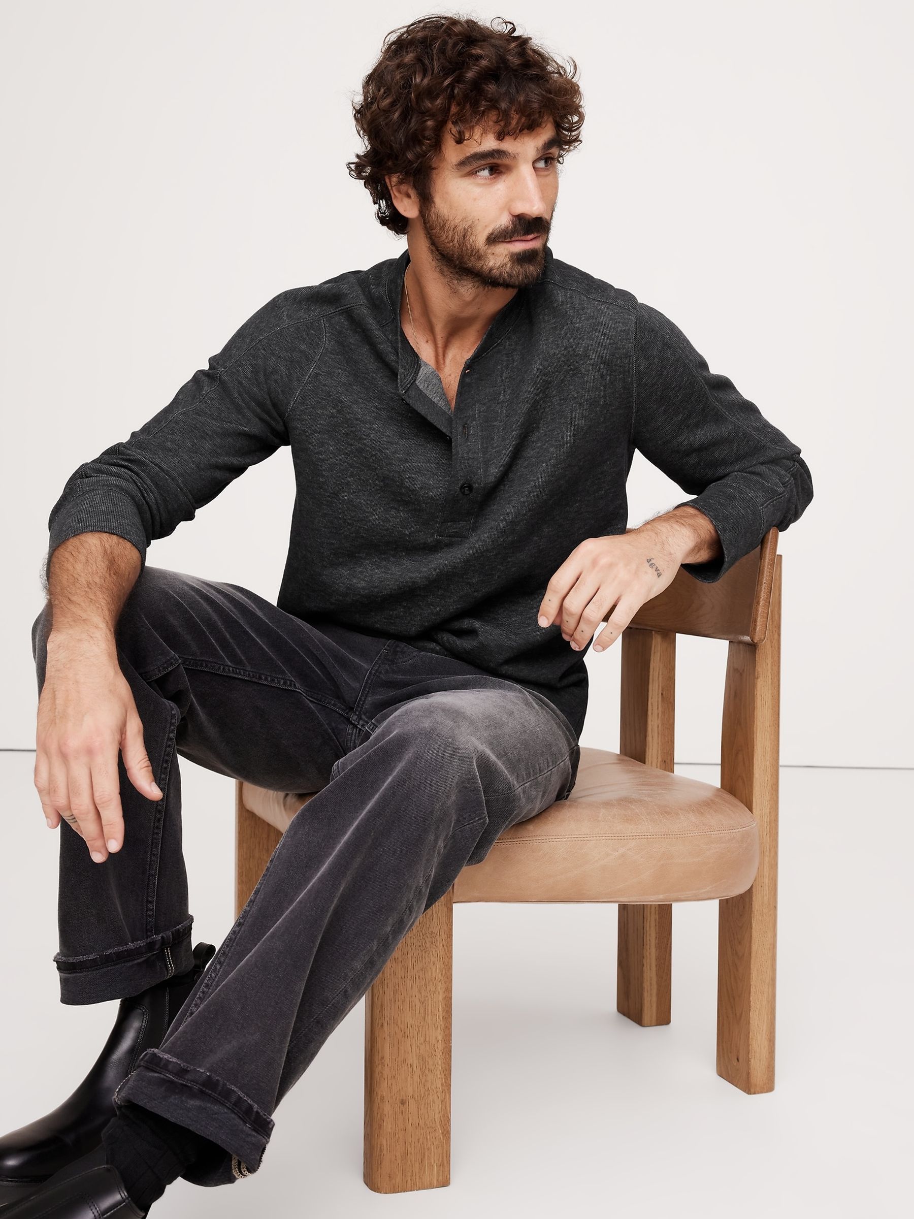 Banana Republic Grey Slub Double-Knit Henley Long Sleeve T-Shirt - Image 1 of 1