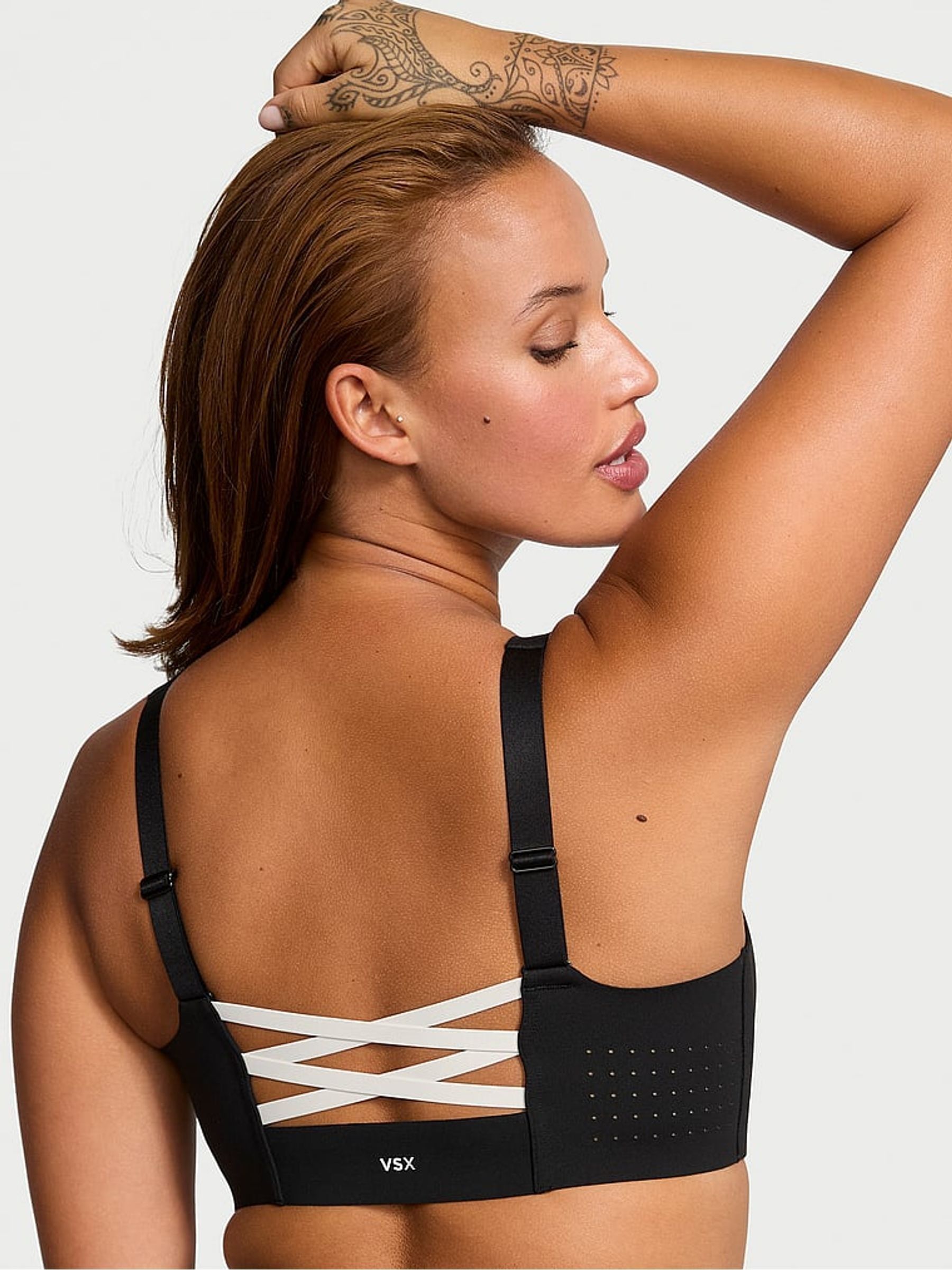 Black and White Front Close Featherweight Max High Support Sports Bra - Image 2 of 4