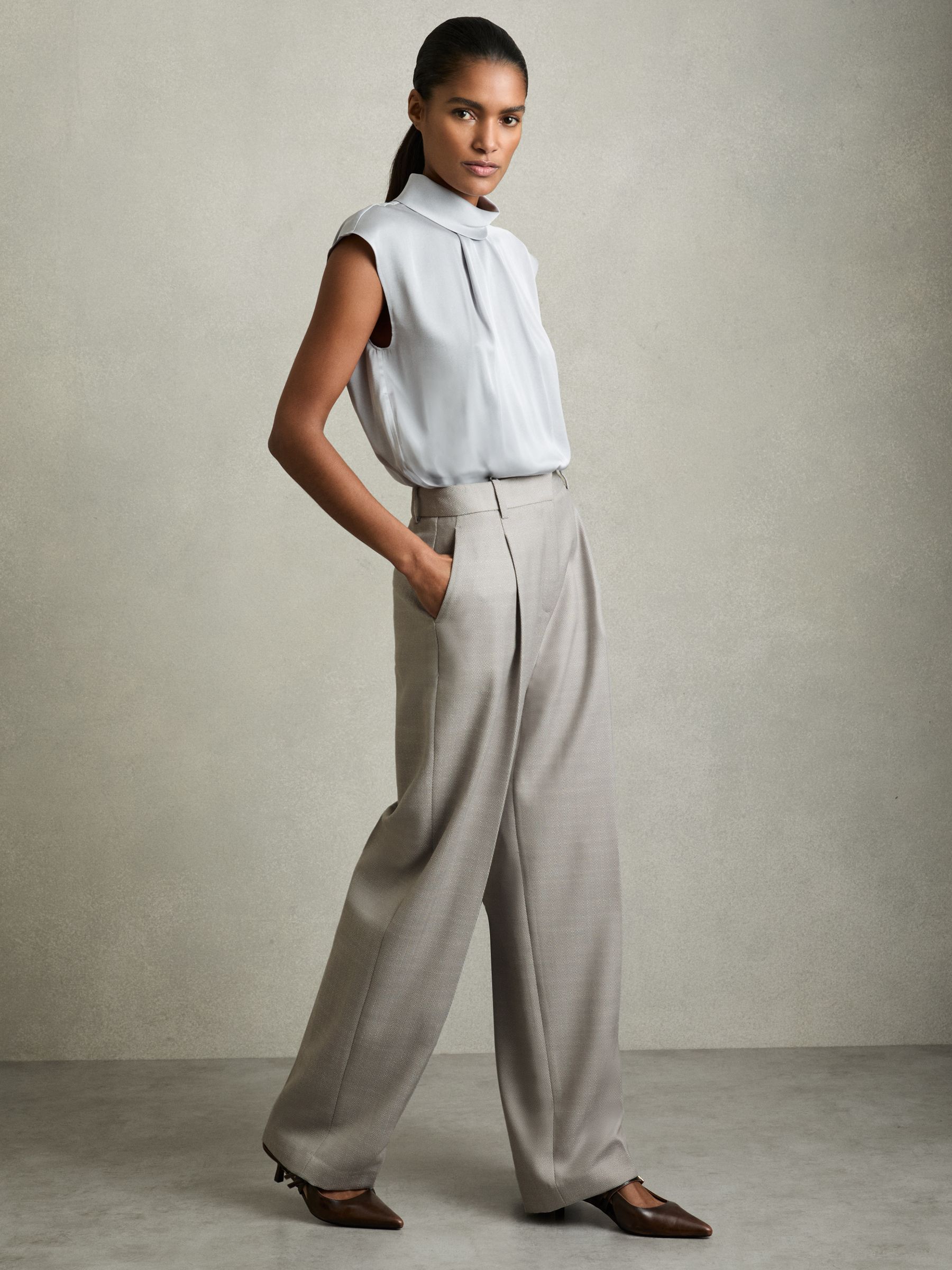 Wool-Blend Wide-Leg Suit Trousers in Grey - Image 1 of 6