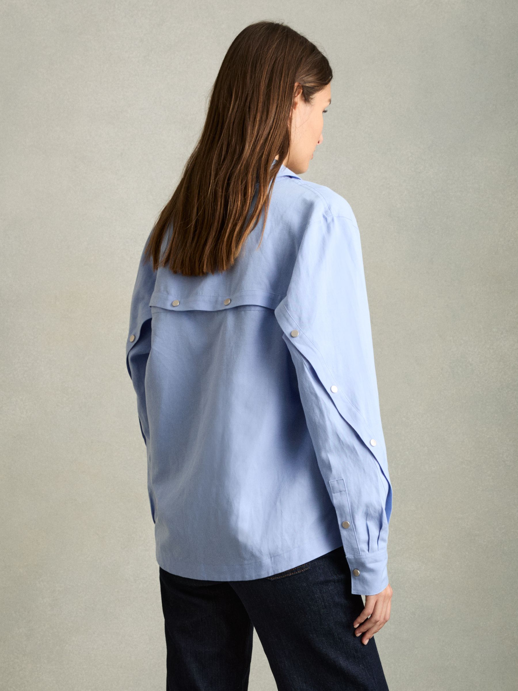 Lyocell-Blend Press-Stud Back Shirt in Blue - Image 7 of 8