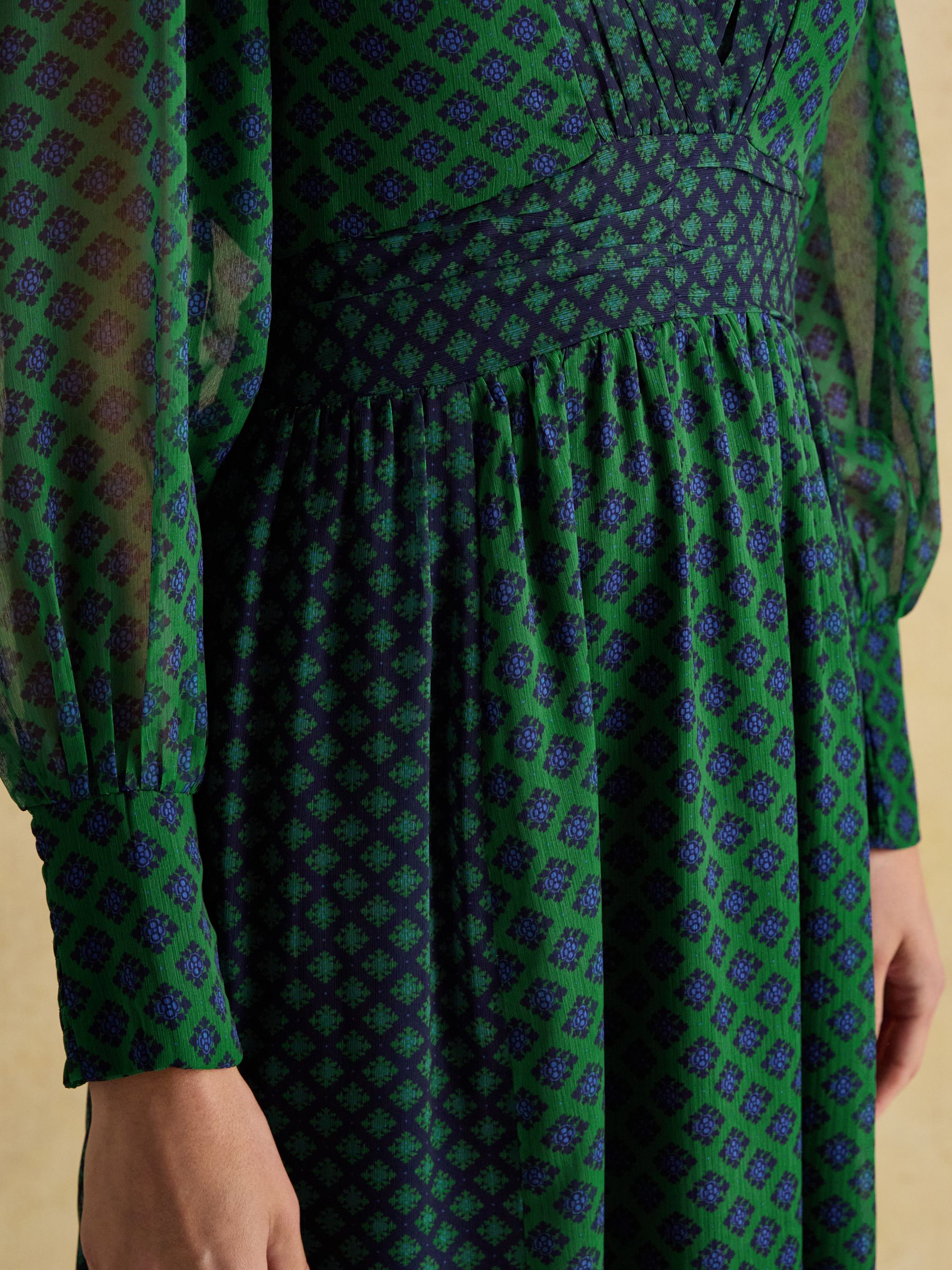 Allegra Green Hotchpotch Ruched Hotchpotch V-Neck Dress - Image 8 of 10