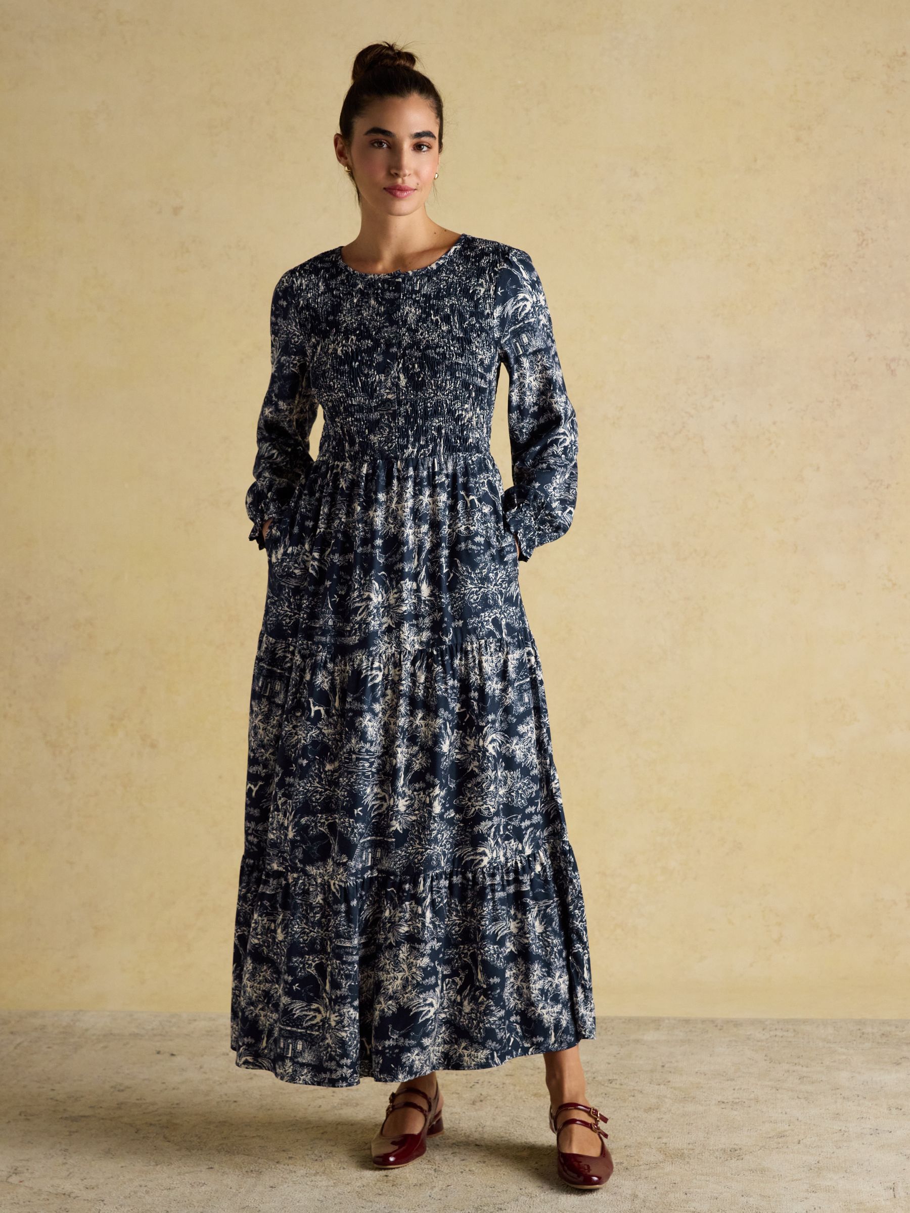 Edna Navy Shirred Long Sleeve Midi Printed Round Neck Dress | Joules