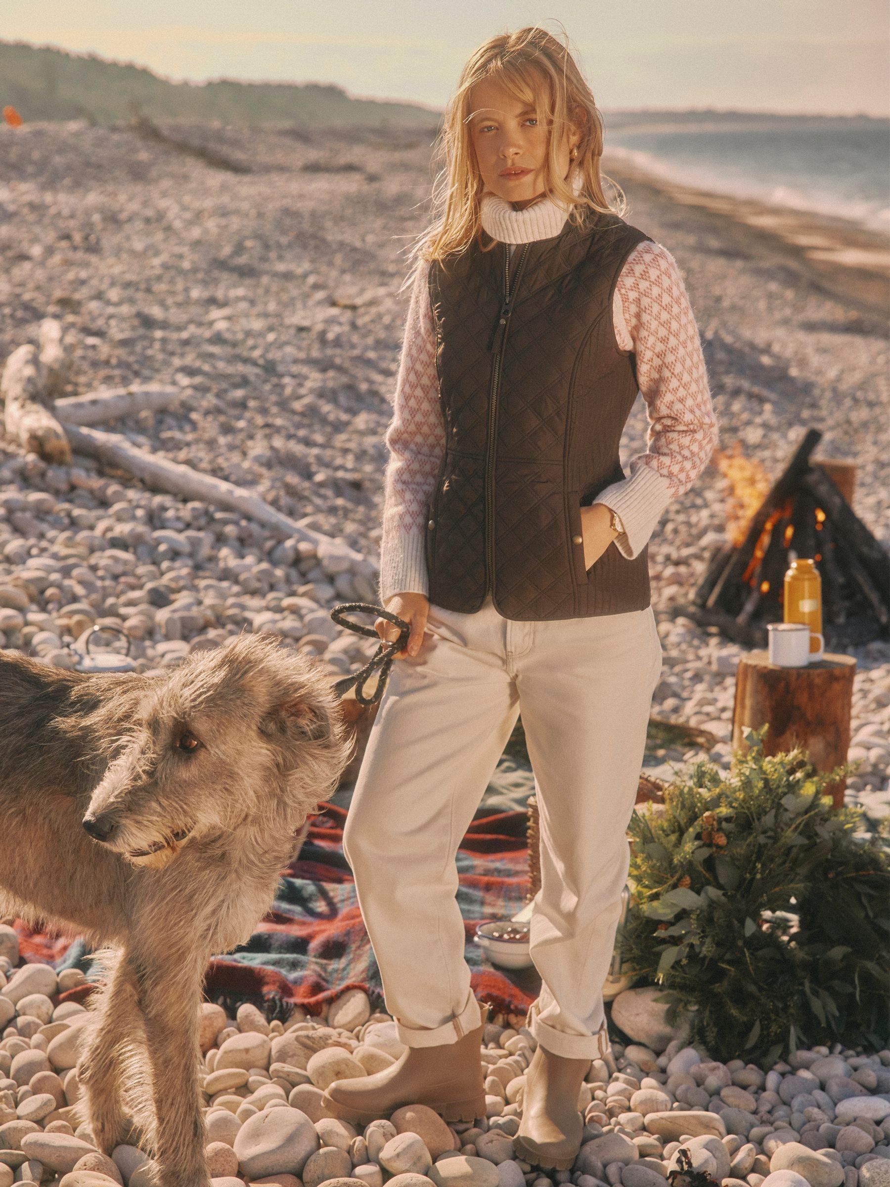 Minx Brown Showerproof Diamond Quilted Gilet - Image 2 of 13 Minx Brown Showerproof Diamond Quilted Gilet - Image 2 of 13