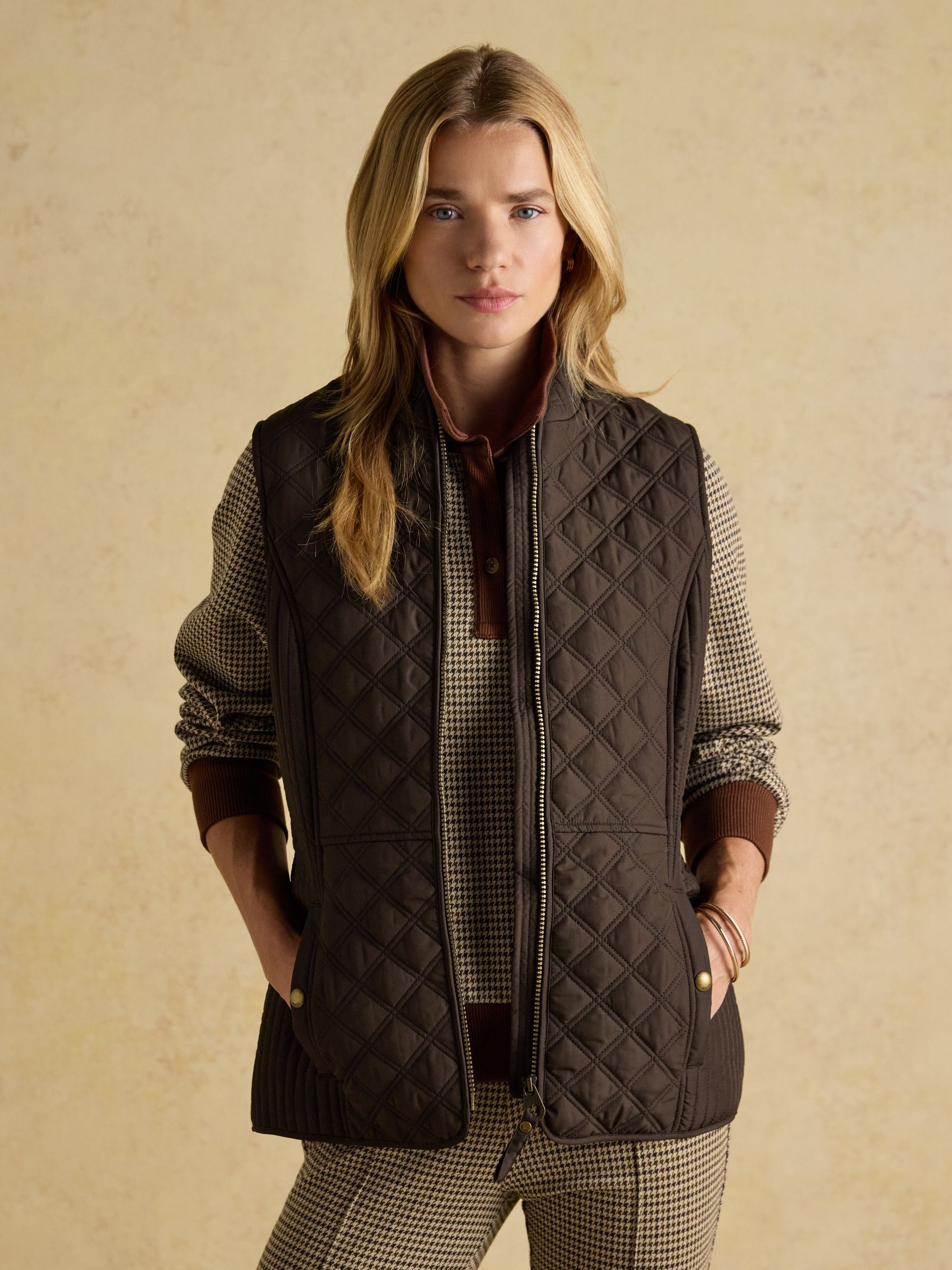 Minx Brown Showerproof Diamond Quilted Gilet - Image 6 of 13