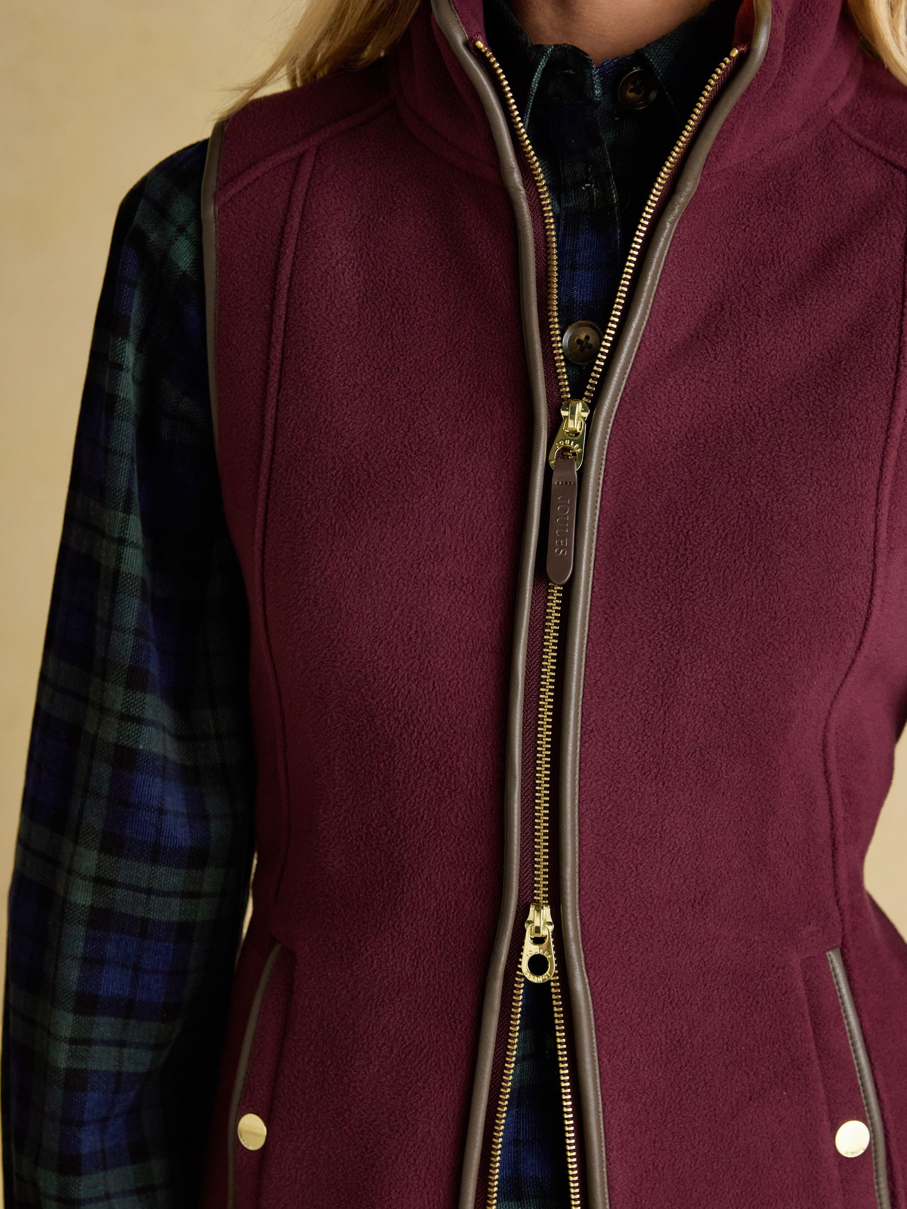 Heritage Burgundy Regular Fleece Gilet - Image 6 of 12