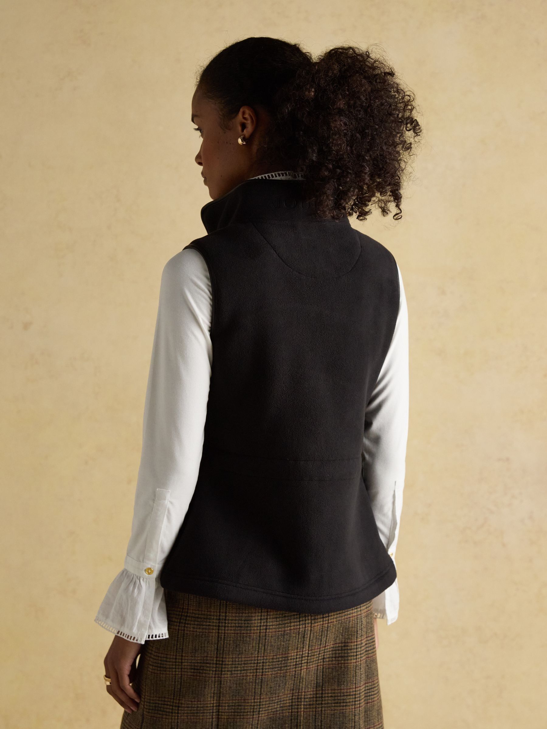 Heritage Black Fleece Gilet - Image 2 of 8