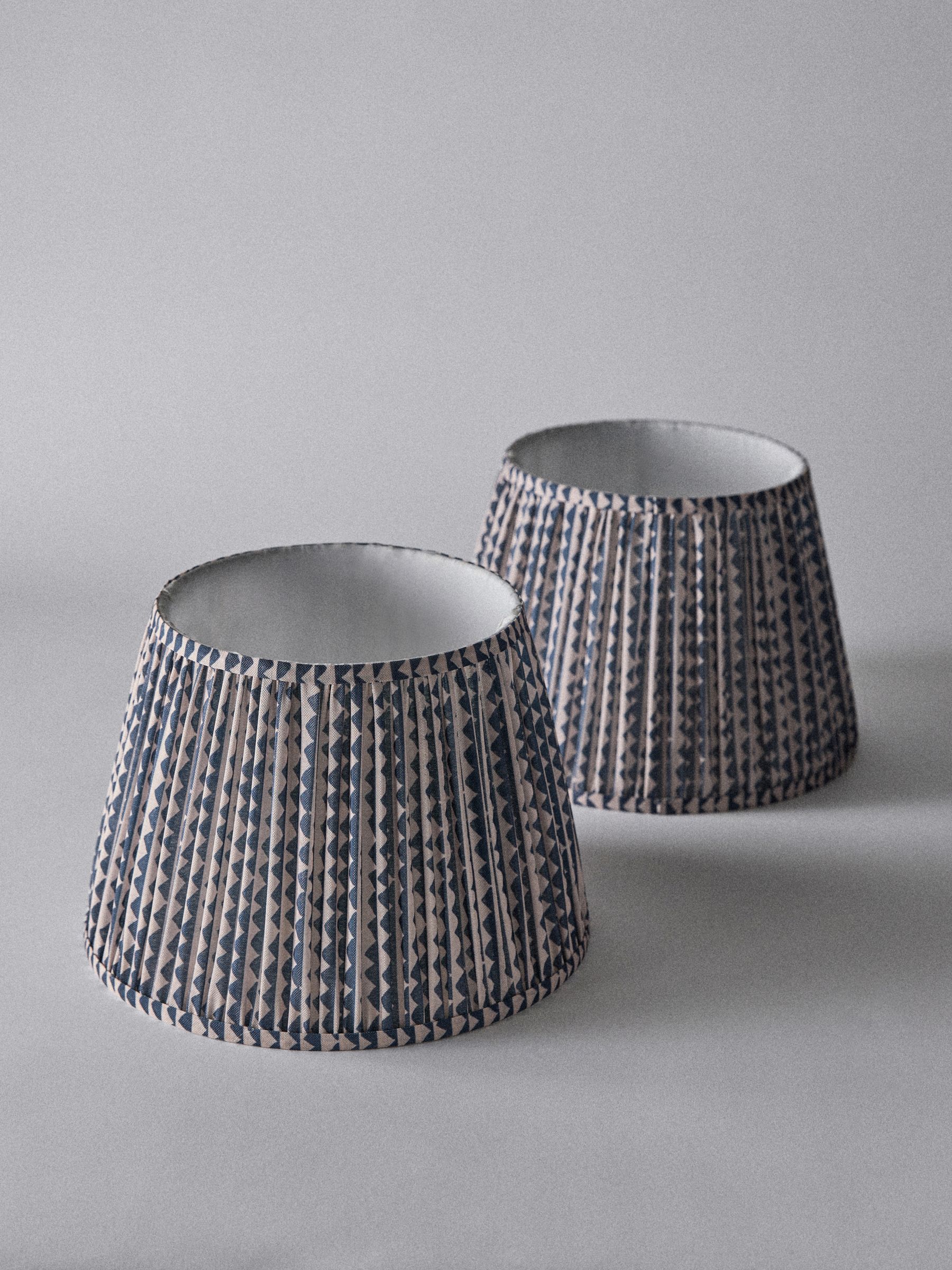 2 Pack 30cm Easy Fit Shades Ceiling Lights Black/Cream - Image 2 of 4