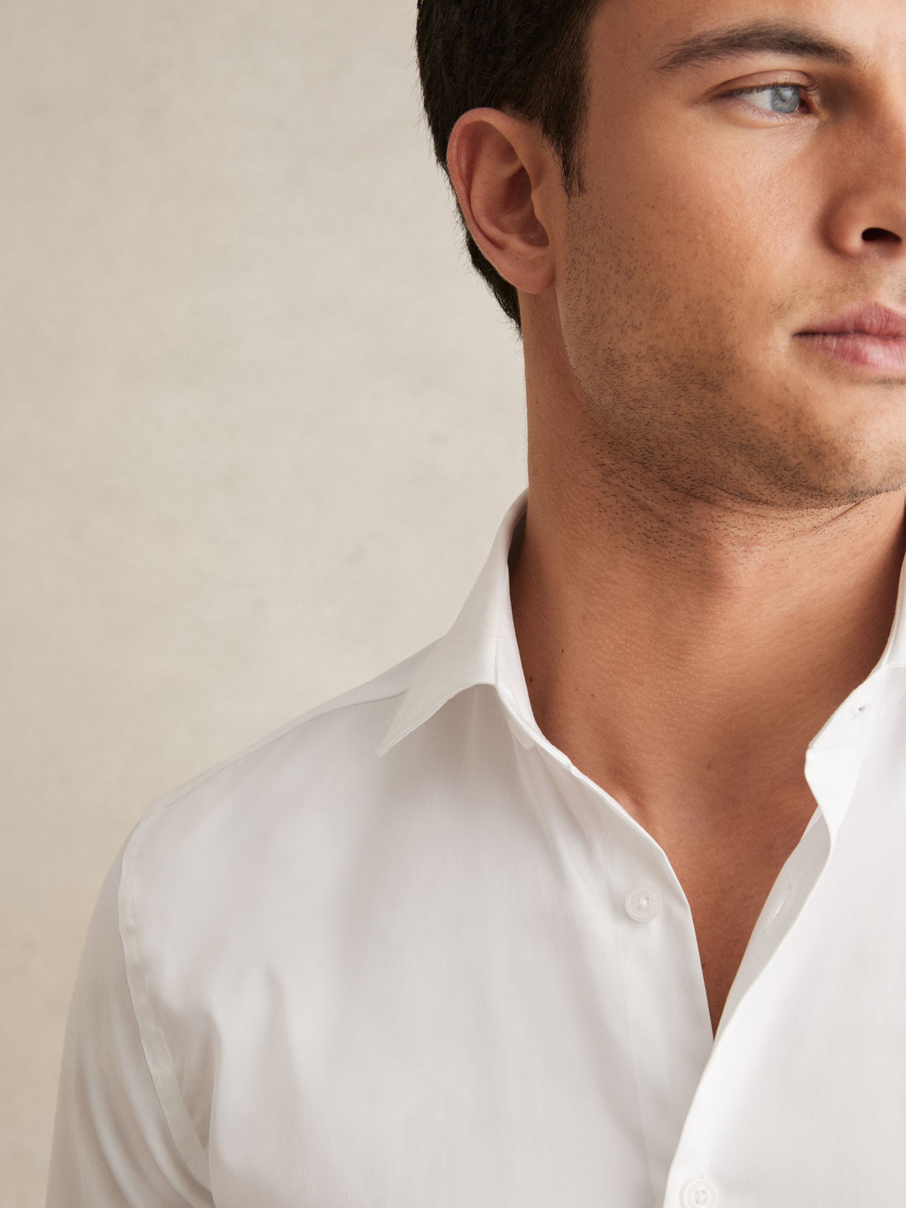 Cotton Satin Cutaway Collar Shirt in White - Image 4 of 6