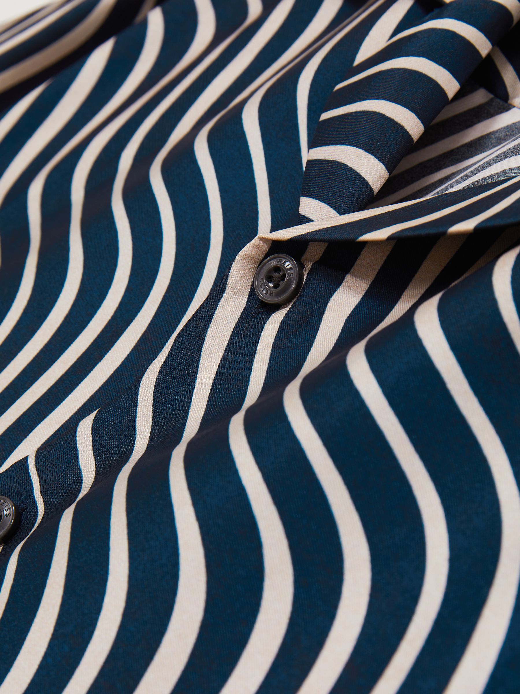 Wave-Print Cuban-Collar Shirt in Navy/ Off White - Image 6 of 6