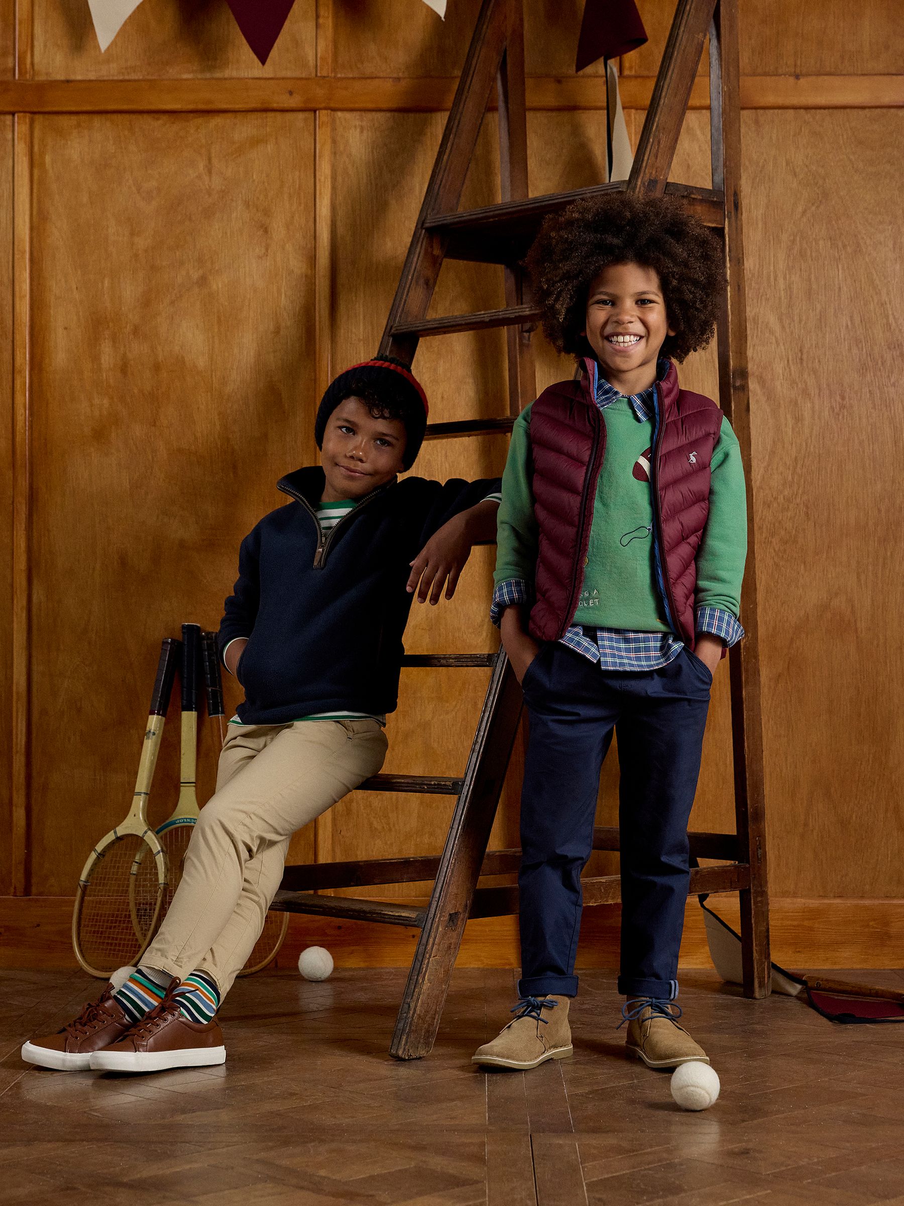 Kids' Crofton Gilet Burgundy Showerproof Padded Gilet - Image 3 of 9