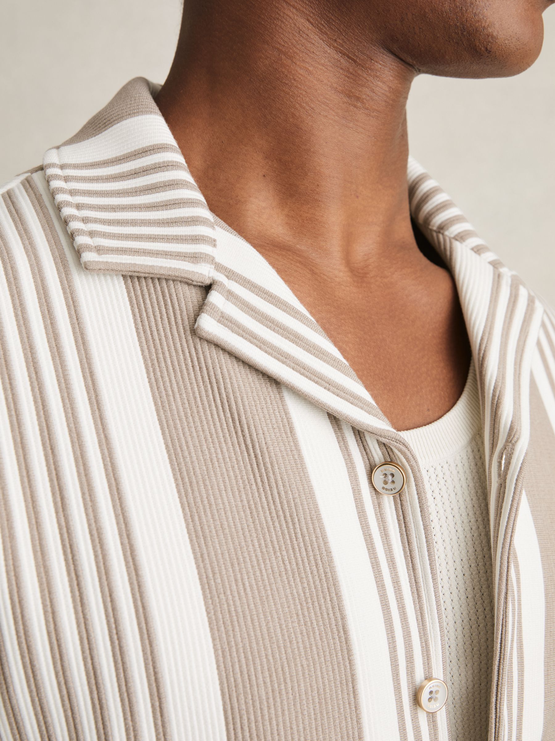 Stripe Ribbed Cuban Collar Shirt in Oatmeal/White - Image 4 of 6