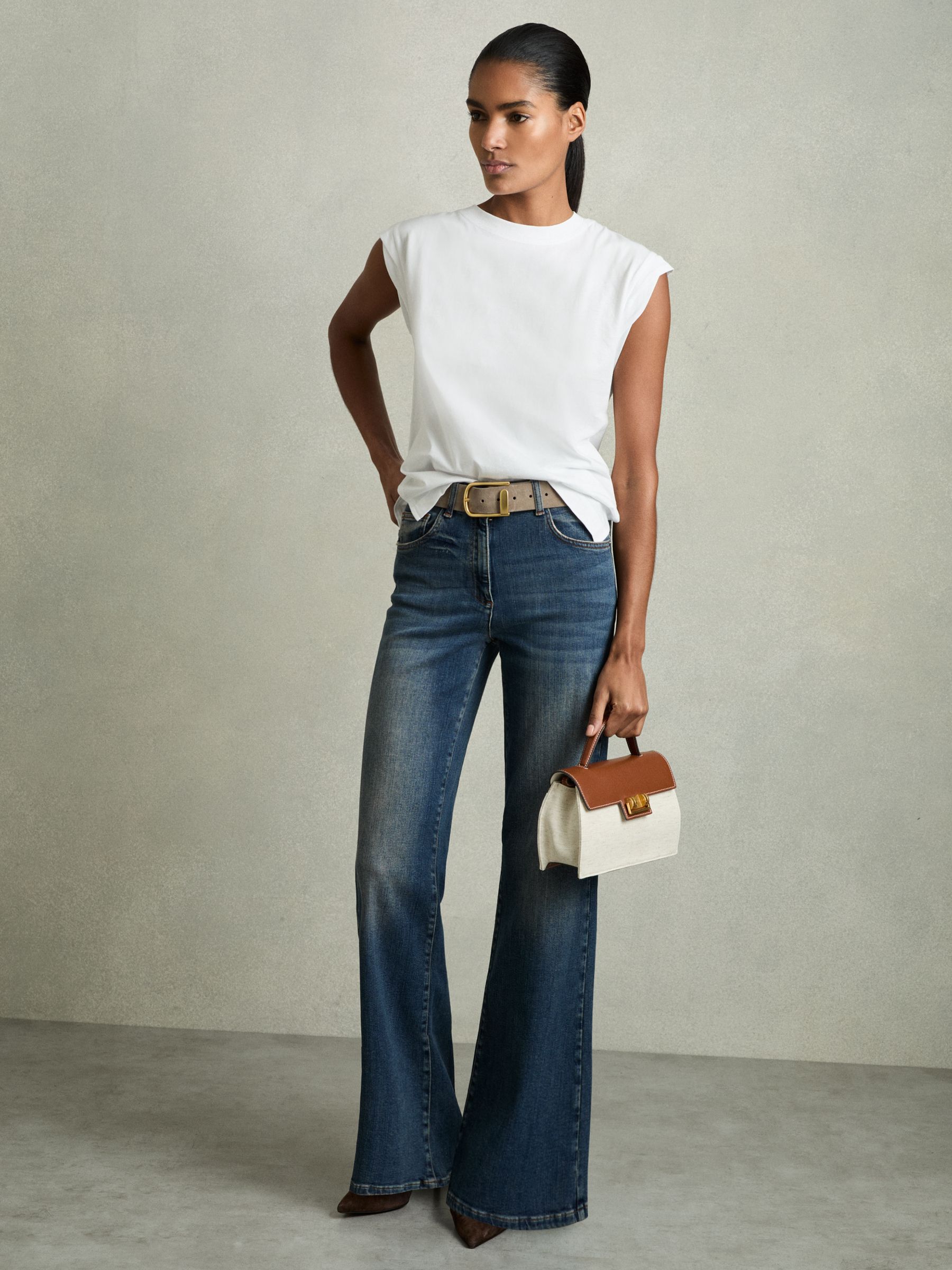 Cotton Cap Sleeve T-Shirt in White - Image 3 of 7