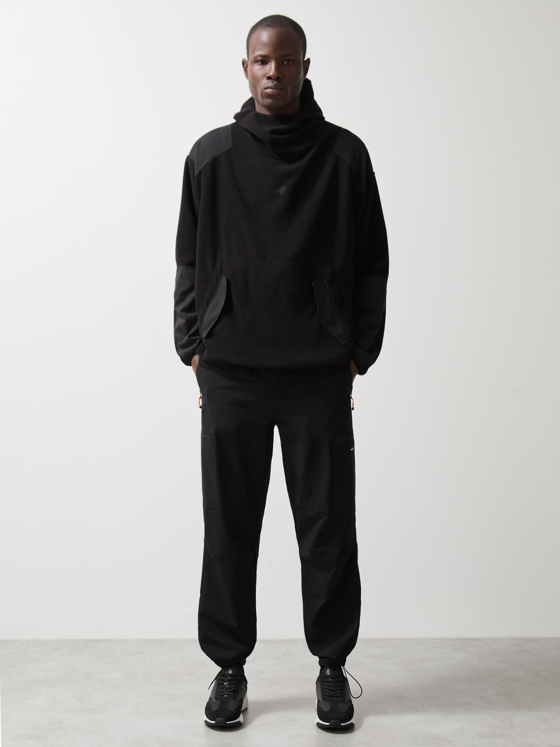 McLaren F1 Team Pullover Hoodie in Black - Image 3 of 10